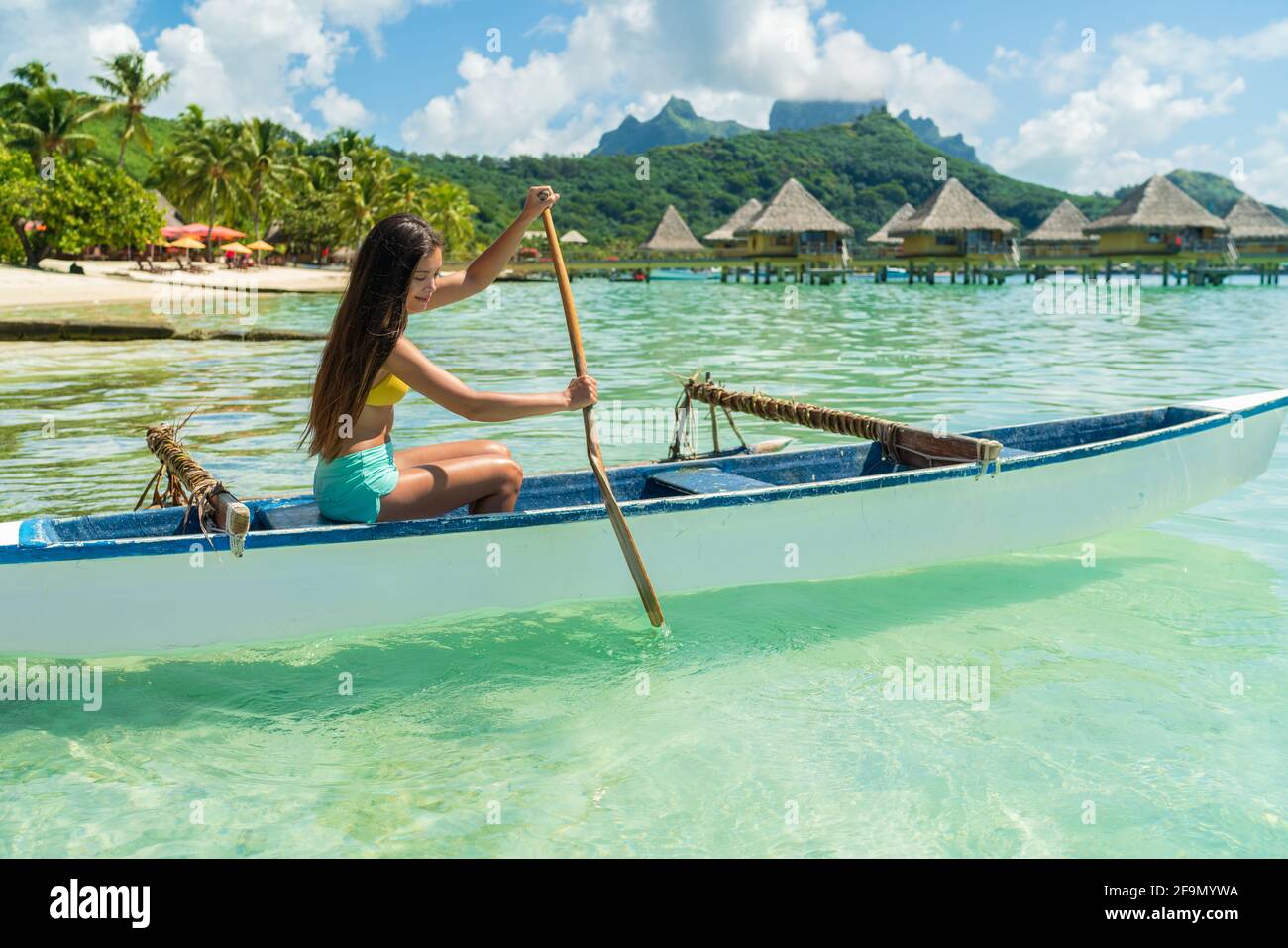 French polynesian canoe hires stock photography and images Alamy