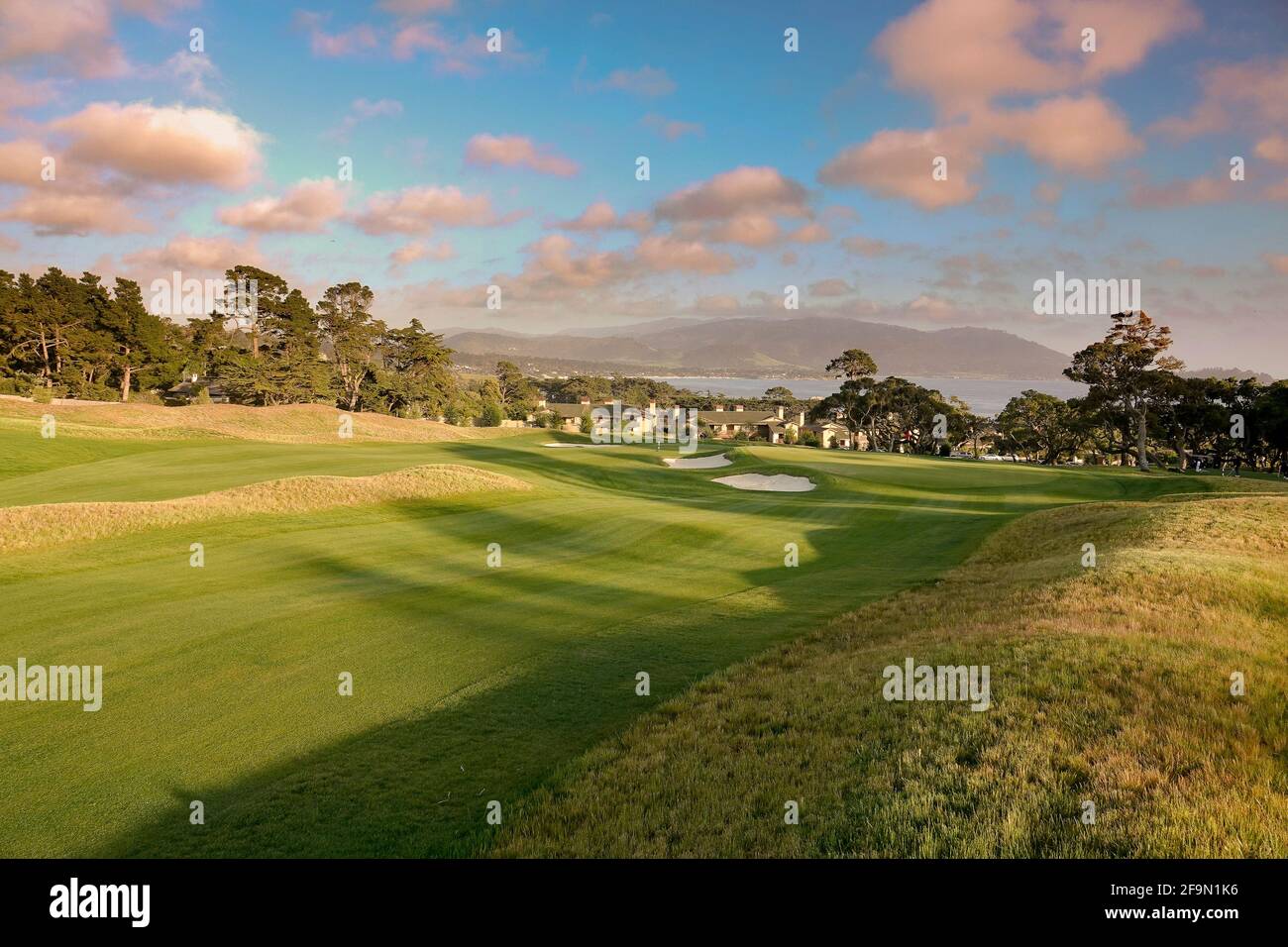 Pebble Beach, USA. 12th Feb, 2013. Landscapes of The Hay par three ...