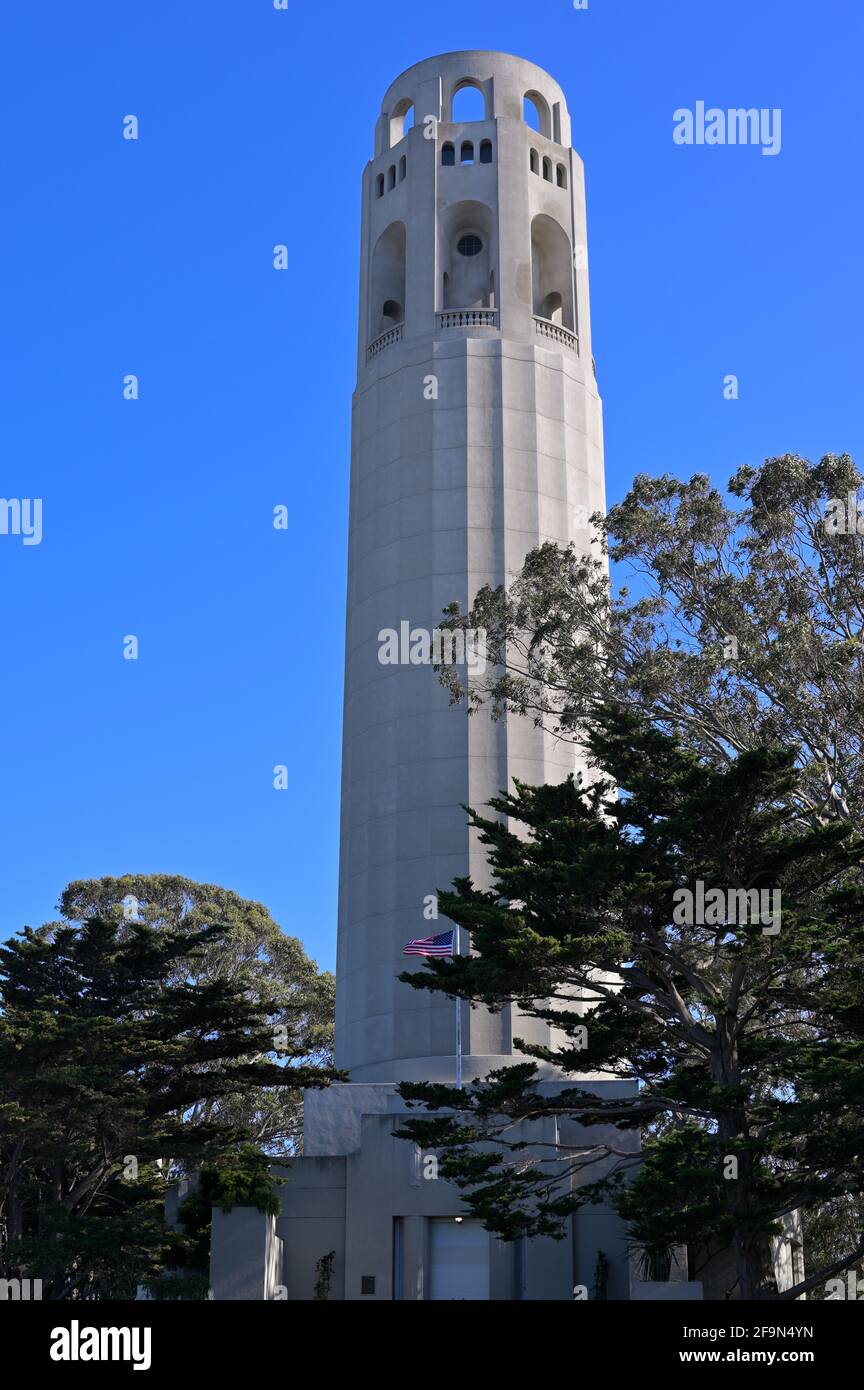 The Coit Tower on top of Telegraph Hill on a beautiful spring afternoon, San Francisco, CA Stock Photo