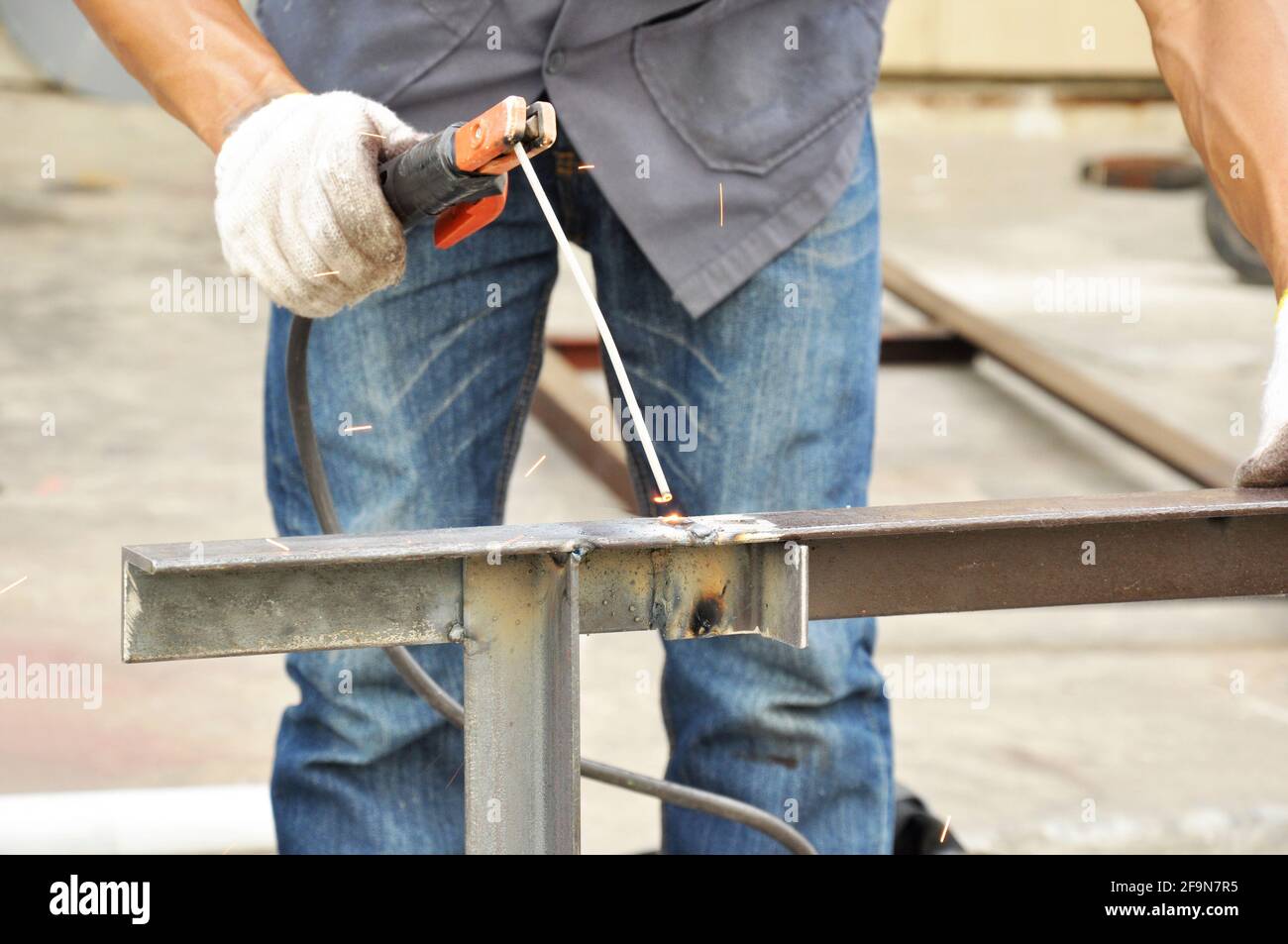 Arc welding (or stick welding Stock Photo Alamy