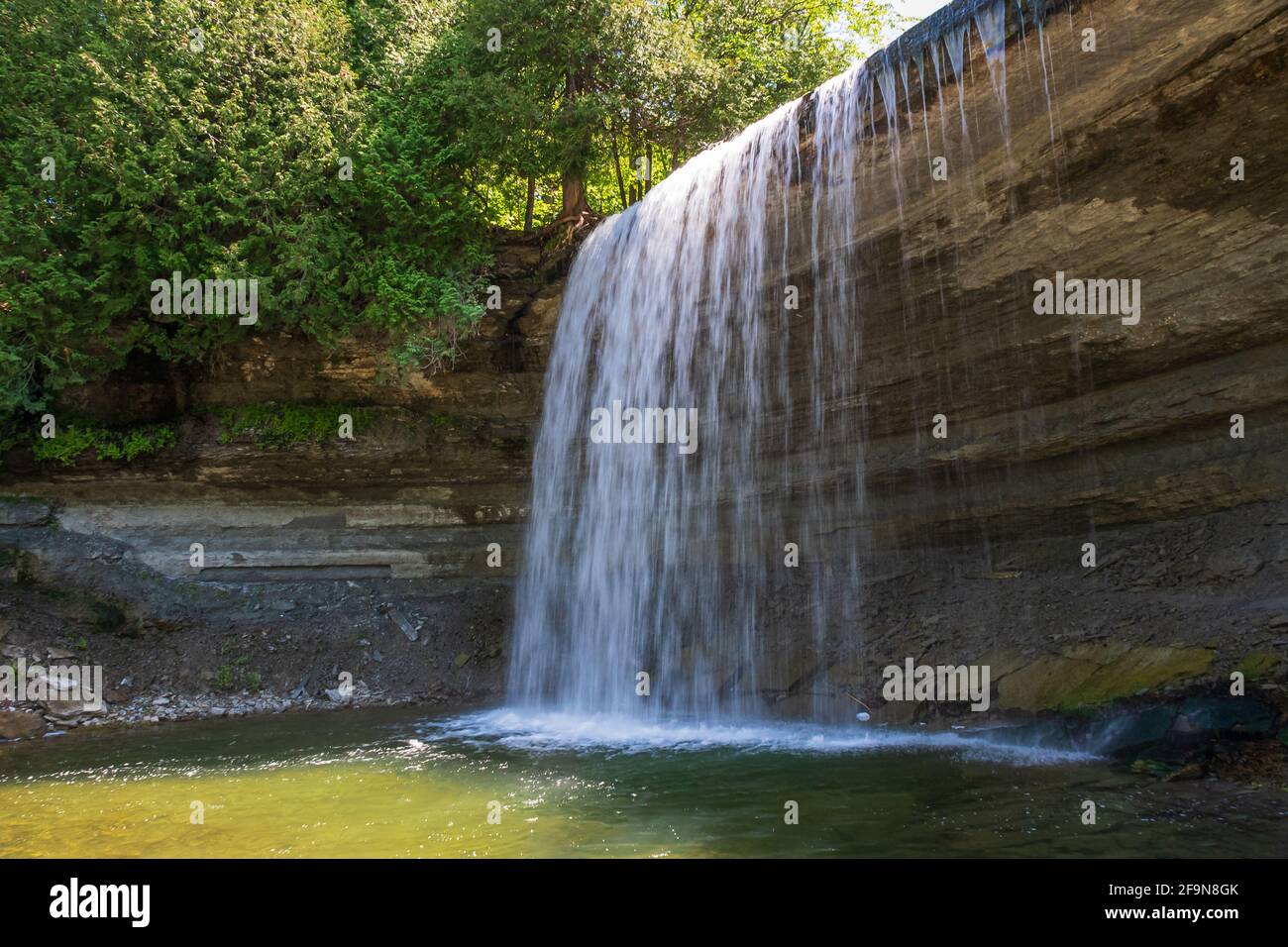 Bridal Veil Falls Ontario Canada in Summer Stock Photo Alamy