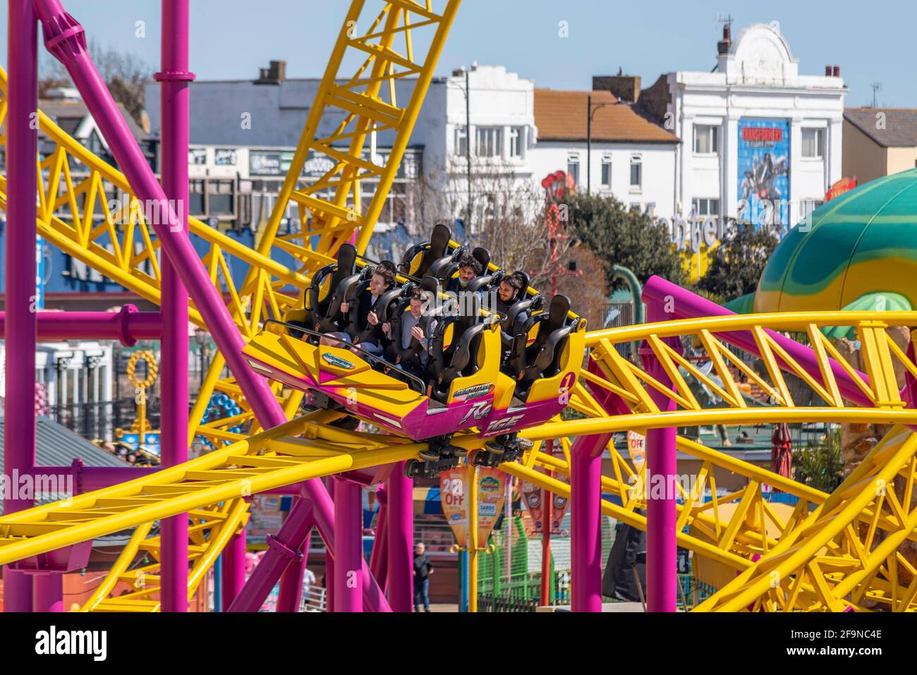 UK Theme Parks for Thrill Seekers