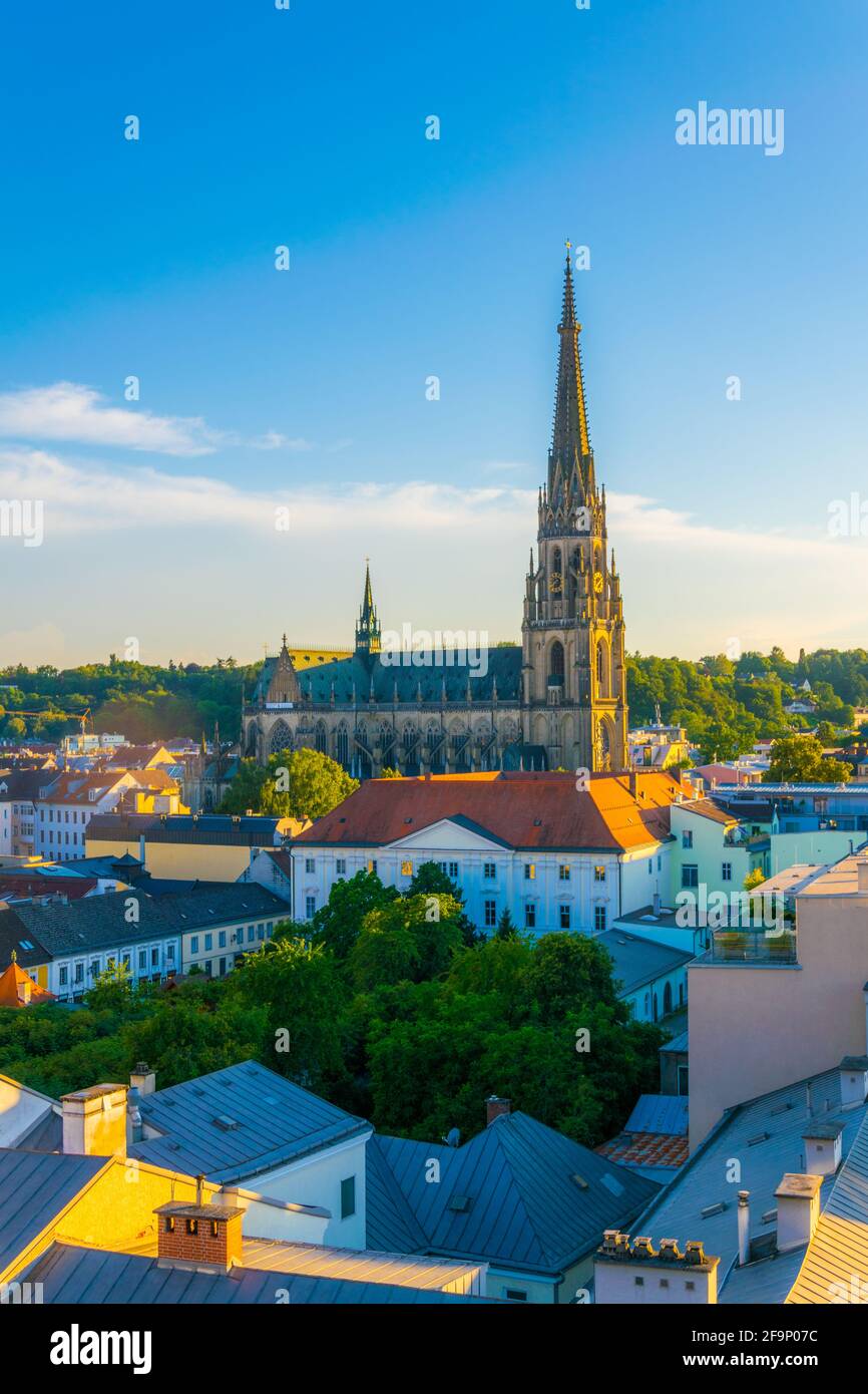 Old cathedral linz aerial hi-res stock photography and images - Alamy