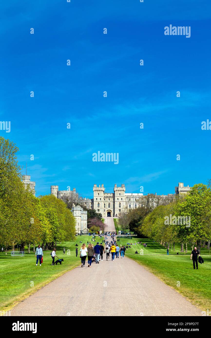 Exterior of of the royal residence Windsor Castle and the Long Walk, Windsor, Berkshire, UK Stock Photo