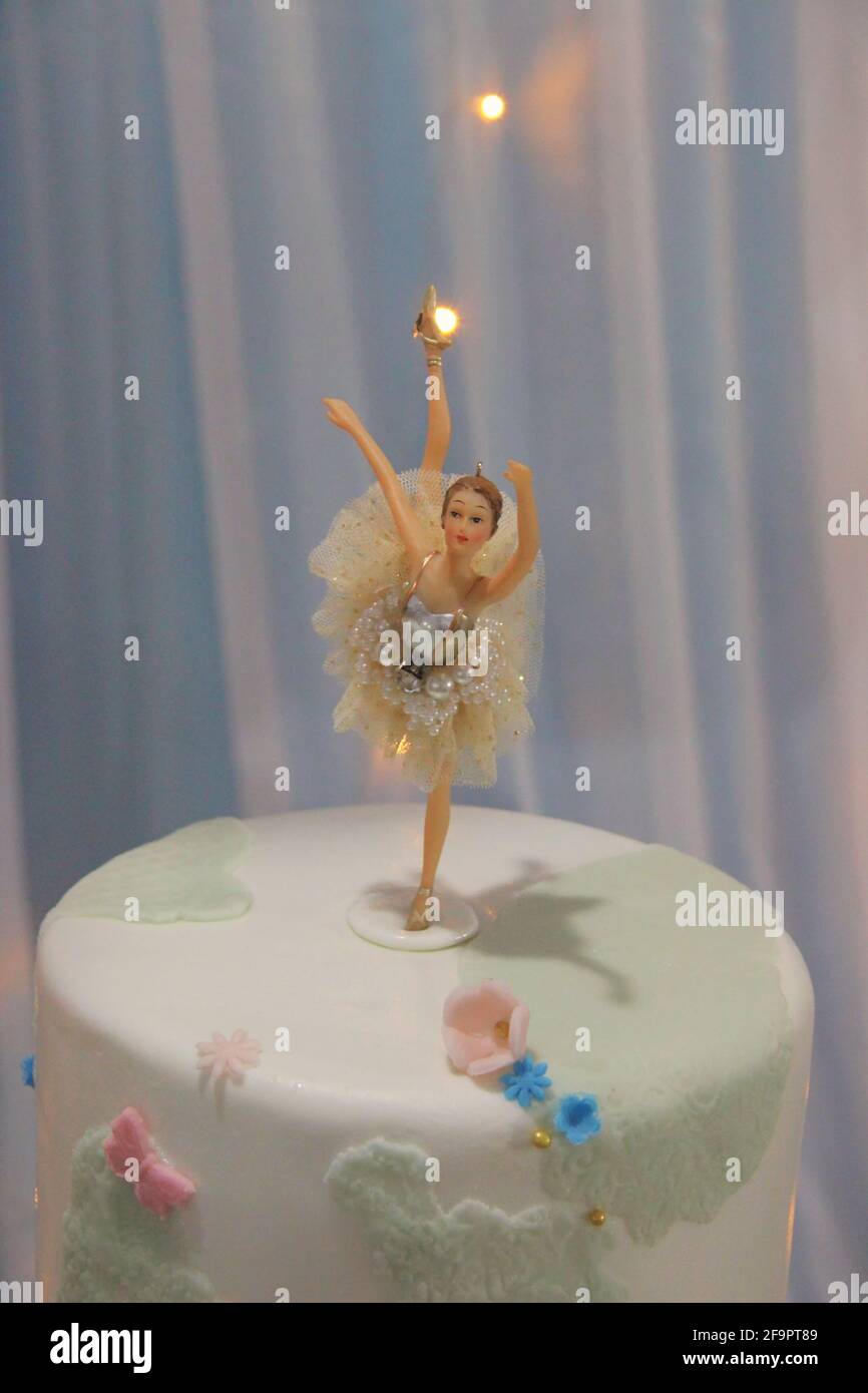 Ballet Slippers Cake Topper - Girl Little Ballerina Birthday Party Dec –  House of Morgan Pewter