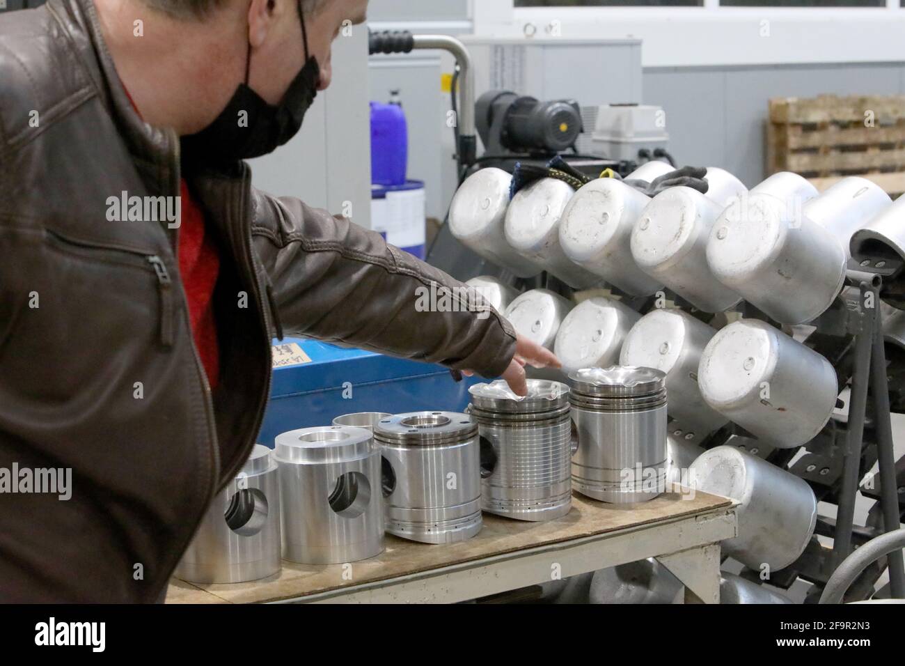 Malyshev plant hi-res stock photography and images - Alamy