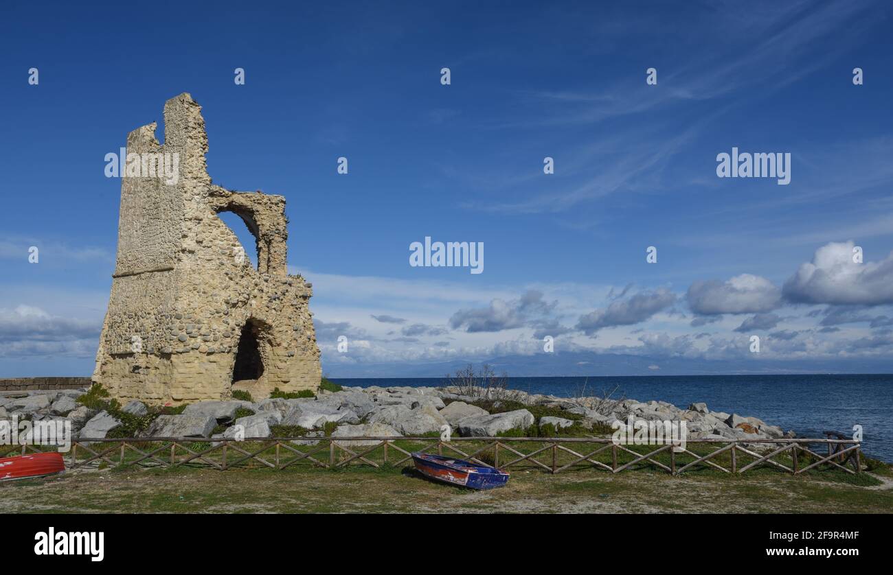 Bratico The ruins of the old tower of Briatico look at the sea Stock Photo - Alamy