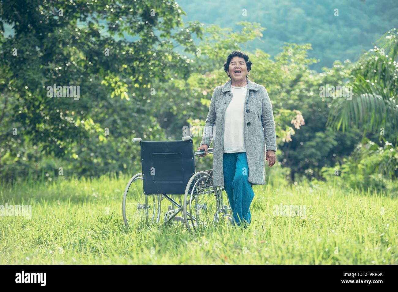 Wheelchair bound hires stock photography and images Alamy