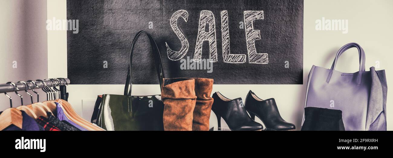 Sale sign women clothing store hi-res stock photography and images - Alamy
