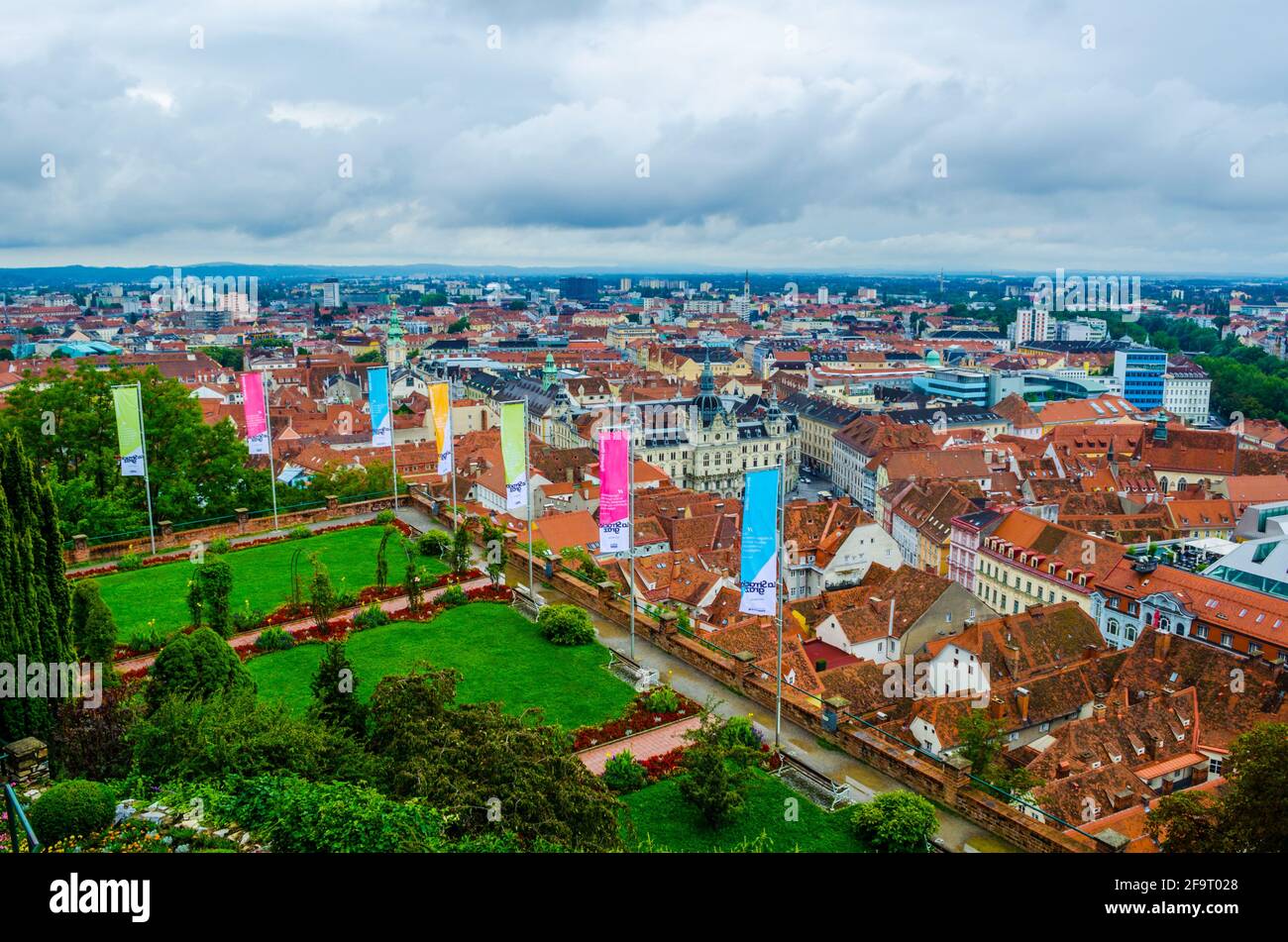 Rathaus graz aerial hi-res stock photography and images - Alamy