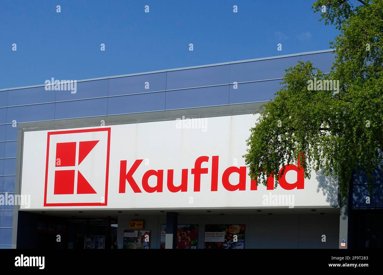 Kaufland supermarkt hires stock photography and images Alamy