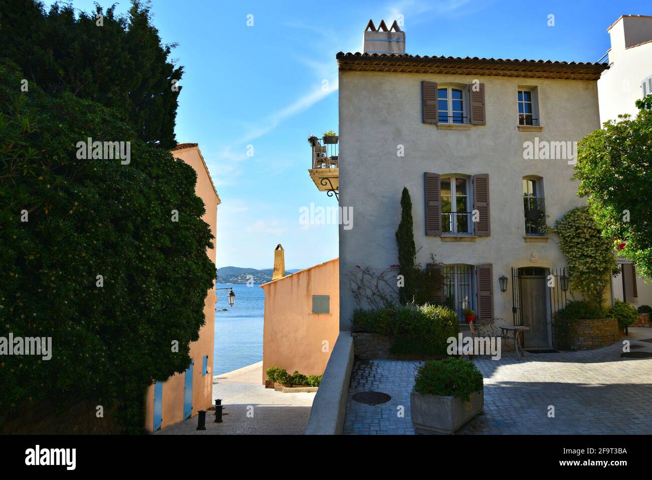 Typical Provençal style house at La Ponche Beach of Saint-Tropez in French Riviera France. Stock Photo