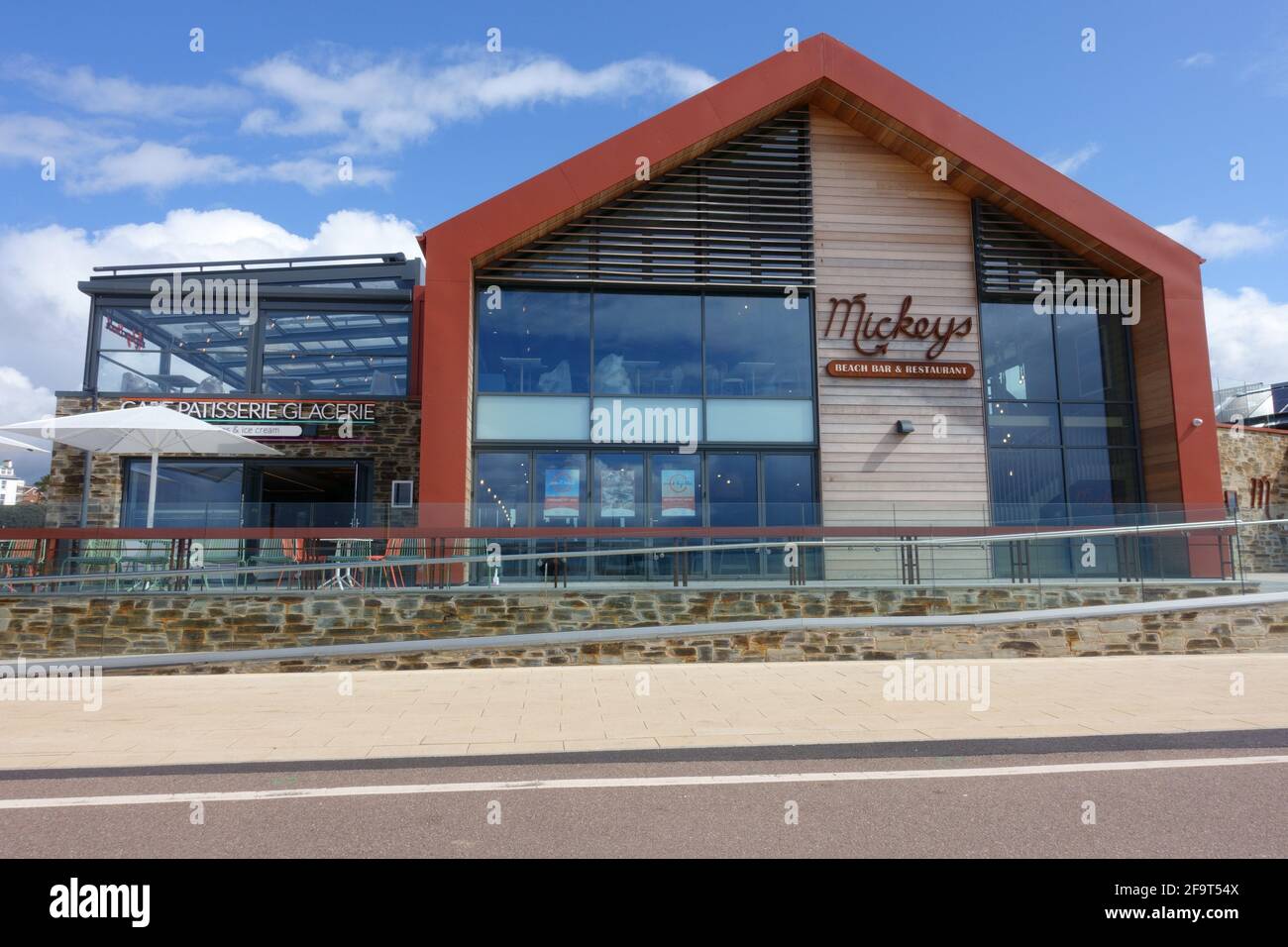 Mickeys beach bar  and restaurant(Michael Caine's), Sideshore, Exmouth, East Devon, England, UK Stock Photo