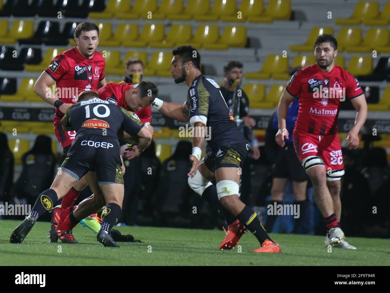 during the French championship Top 14 rugby union match between Stade ...