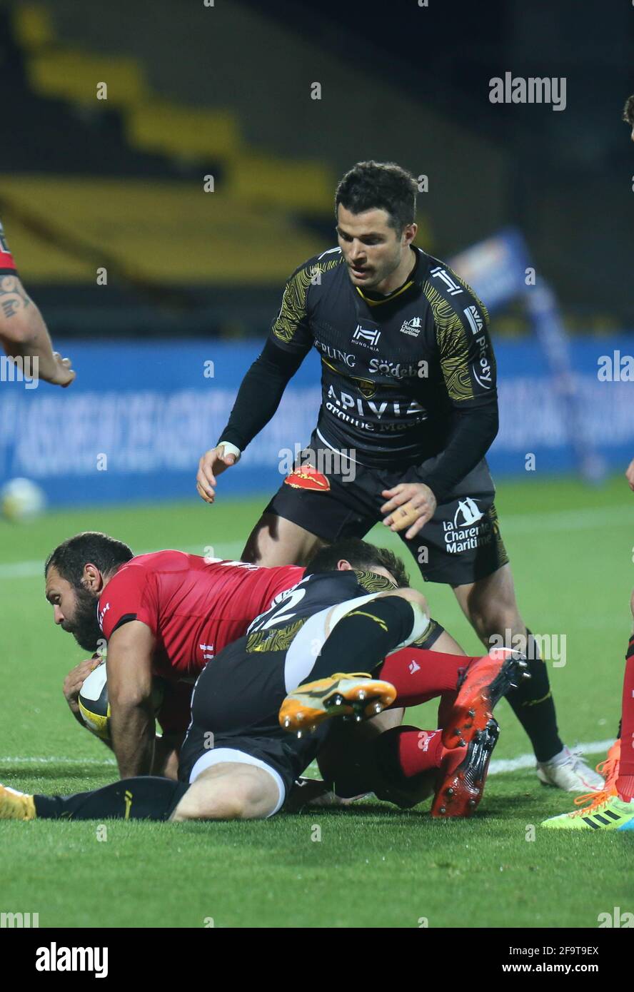 during the French championship Top 14 rugby union match between Stade ...