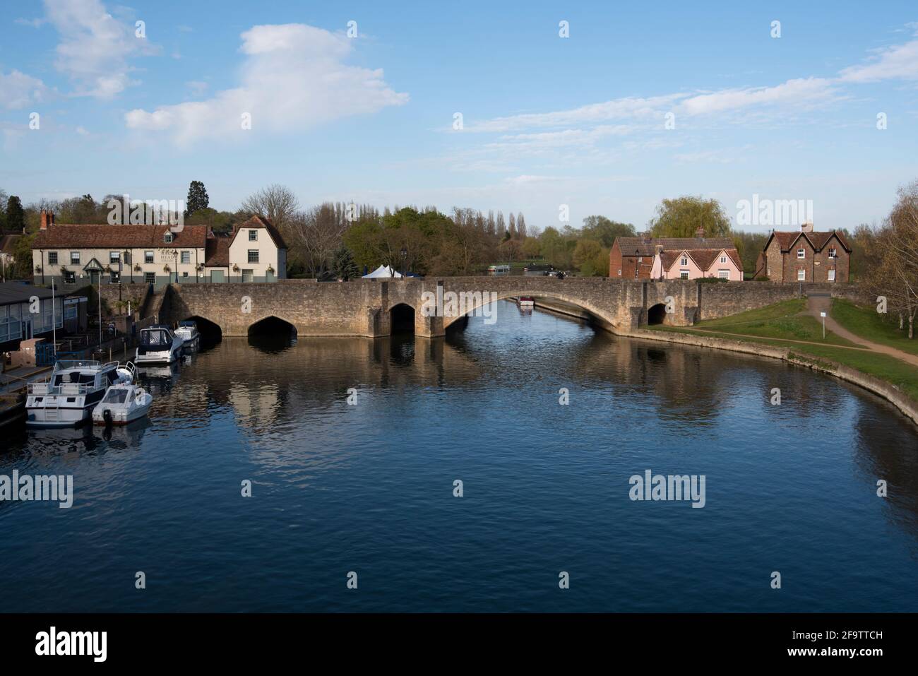 An elevated view of the Thames river in Abingdon Stock Photo Alamy