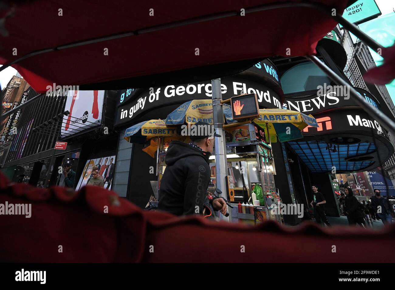 New York, USA. 20th Apr, 2021. ABC News' Good Morning America studio ticker in Times Square announces the guilty verdict after the trial of former Minneapolis police officer Derek Chauvin, who was found guilty of murder in the death of George Floyd, in Times Square, New York, NY, April 20, 2021. Derek Chauvin was found guilty of second-degree unintentional murder, third-degree murder and second-degree manslaughter in George Floyd's death in May of 2020. (Photo by Anthony Behar/Sipa USA) Credit: Sipa USA/Alamy Live News Stock Photo