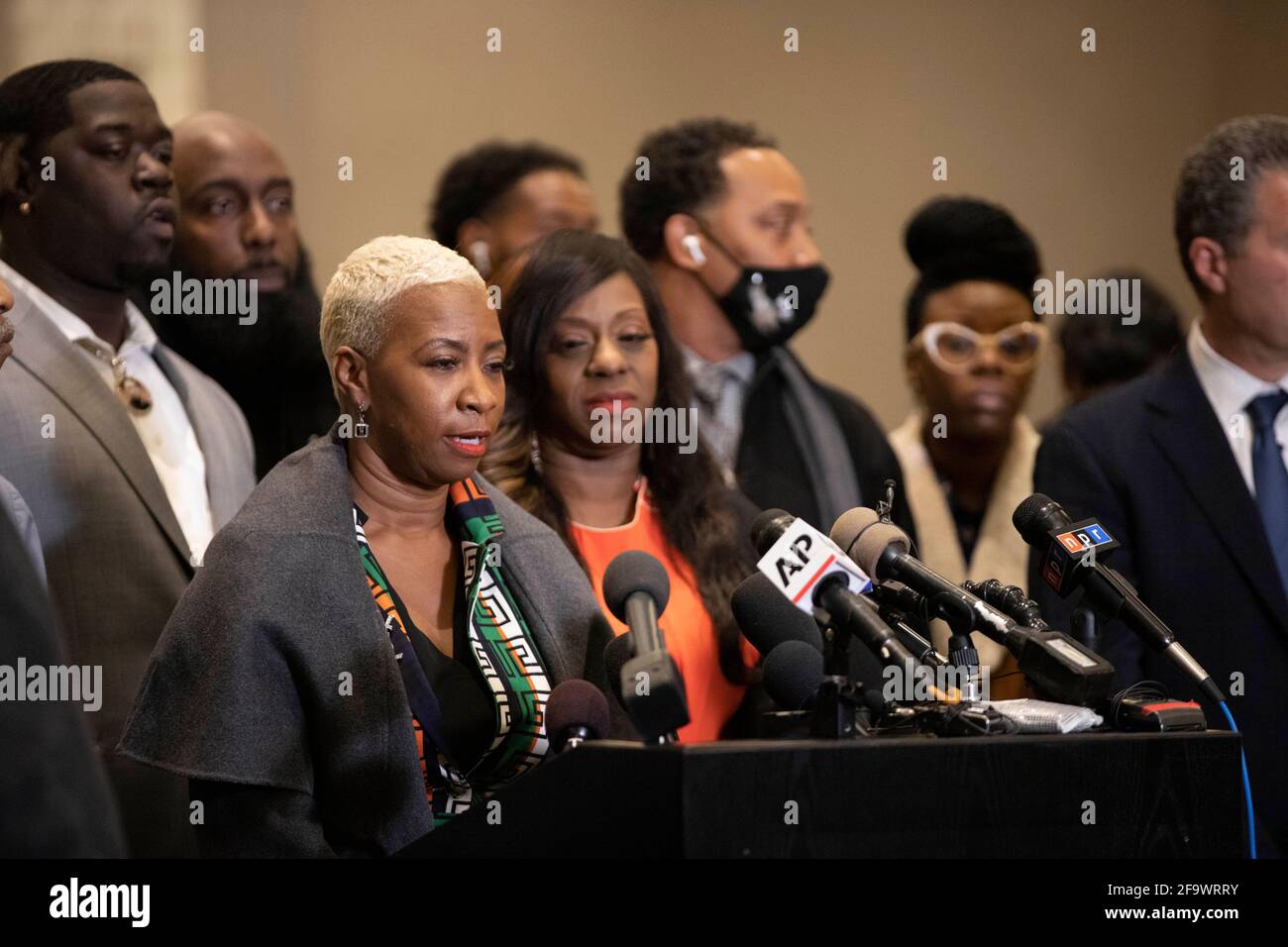 Minneapolis, Minnesota, USA. 20th Apr, 2021. April 20, 2021-Minneapolis, Minnesota, USA: Cousins of George Floyd speak at a press conference in Downtown Minneapolis. Minneapolis residents celebrated Derek Chauvin's guilty verdict for the murder of George Floyd on May 25, 2020. Credit: Henry Pan/ZUMA Wire/Alamy Live News Stock Photo