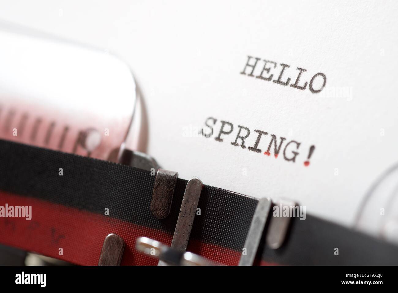 Hello Spring Keyboard Hello spring phrase written with a typewriter Stock Photo - Alamy