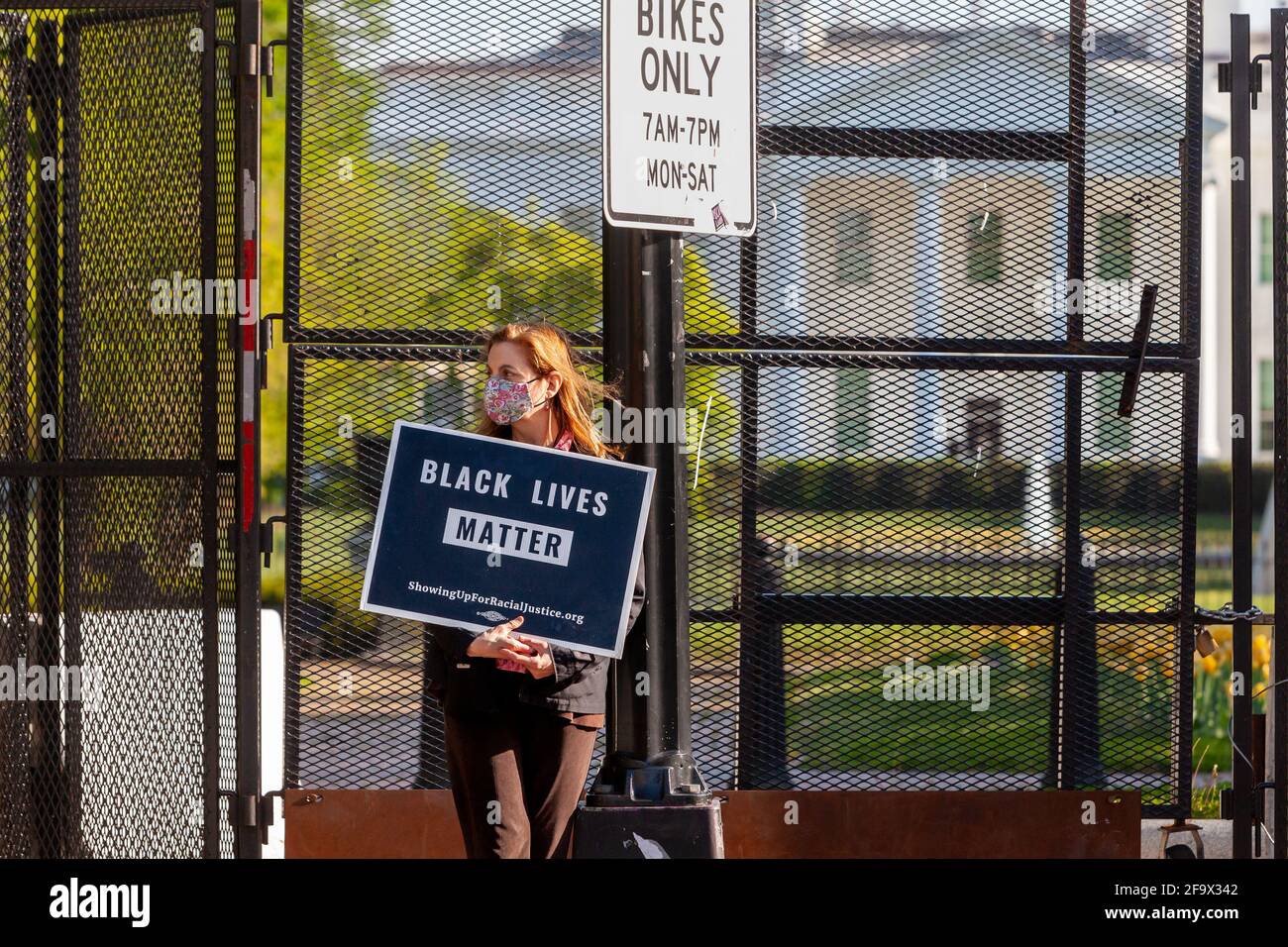 Blm sign hi-res stock photography and images - Alamy