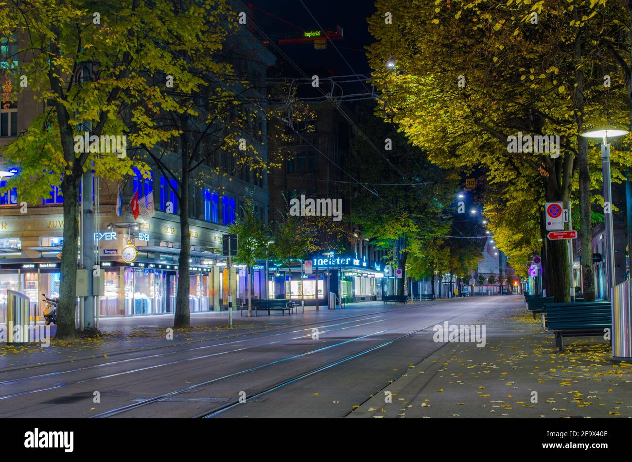 Boutique zurich hi-res stock photography and images - Page 3 - Alamy