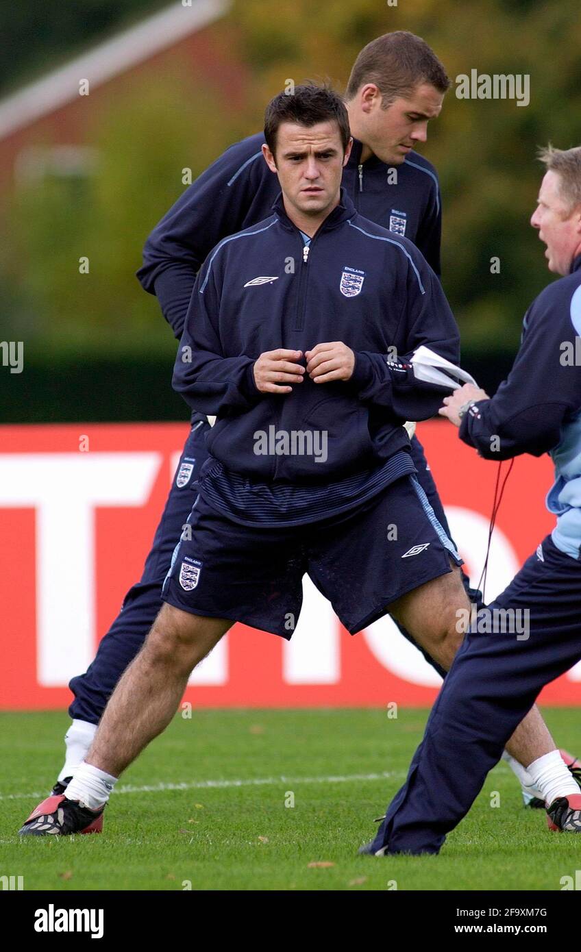 ENGLAND TRAINING AT BISHAM FOR THEIR EURO QUALIFY WITH SOLVAKIA. 8/10/2002.  DAVID THOMPSON PICTURE DAVID ASHDOWNENGLAND FOOTBALL Stock Photo