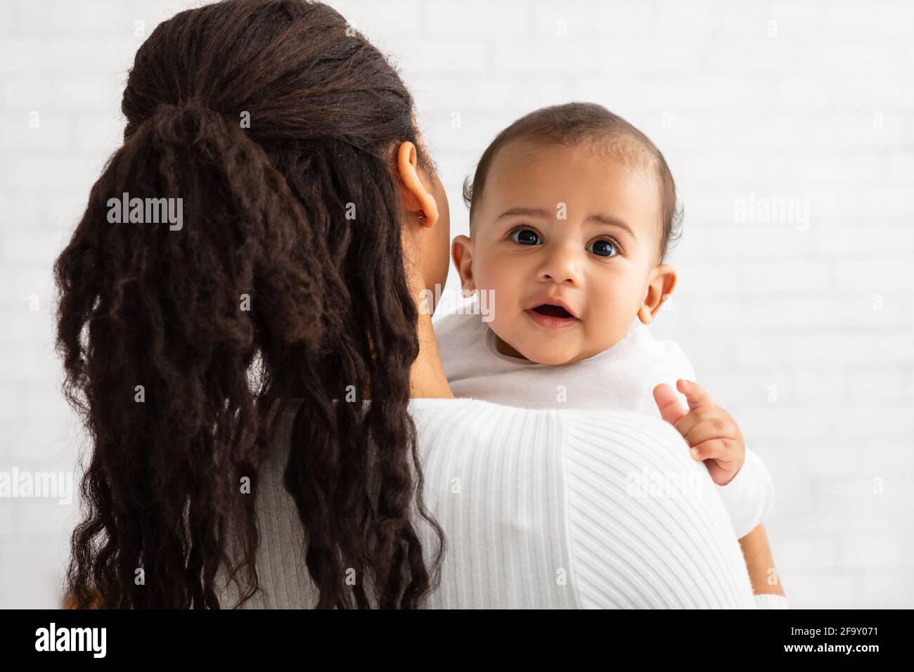 Breastfeeding Baby African High Resolution Stock Photography And Images Alamy Breastfeeding Baby African High Resolution Stock Photography And Images Alamy