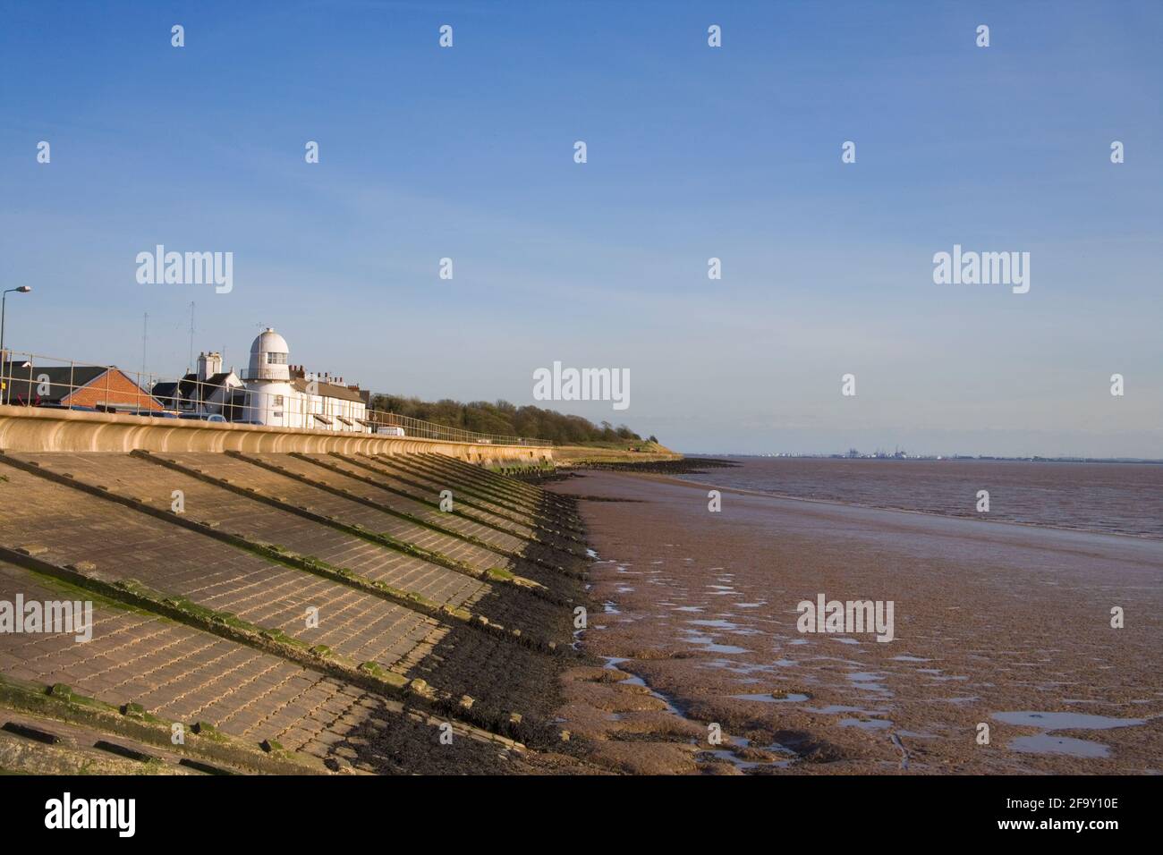 coastal defence at paull on the banks of the humber near hull in
