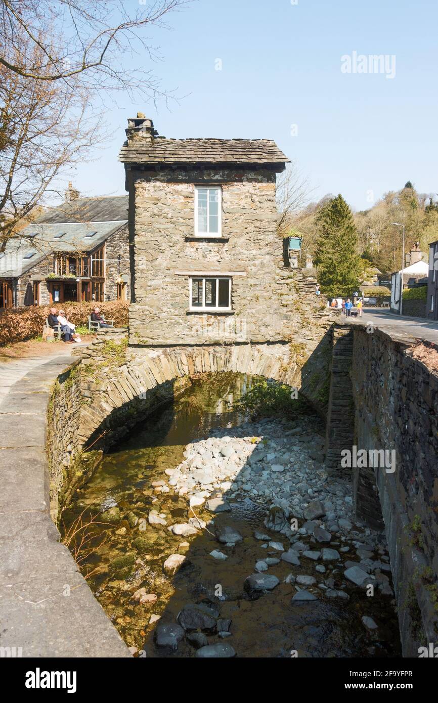 Bridge House over Stock Beck, a 17th century listed building in Ambleside, Cumbria, England, UK Stock Photo