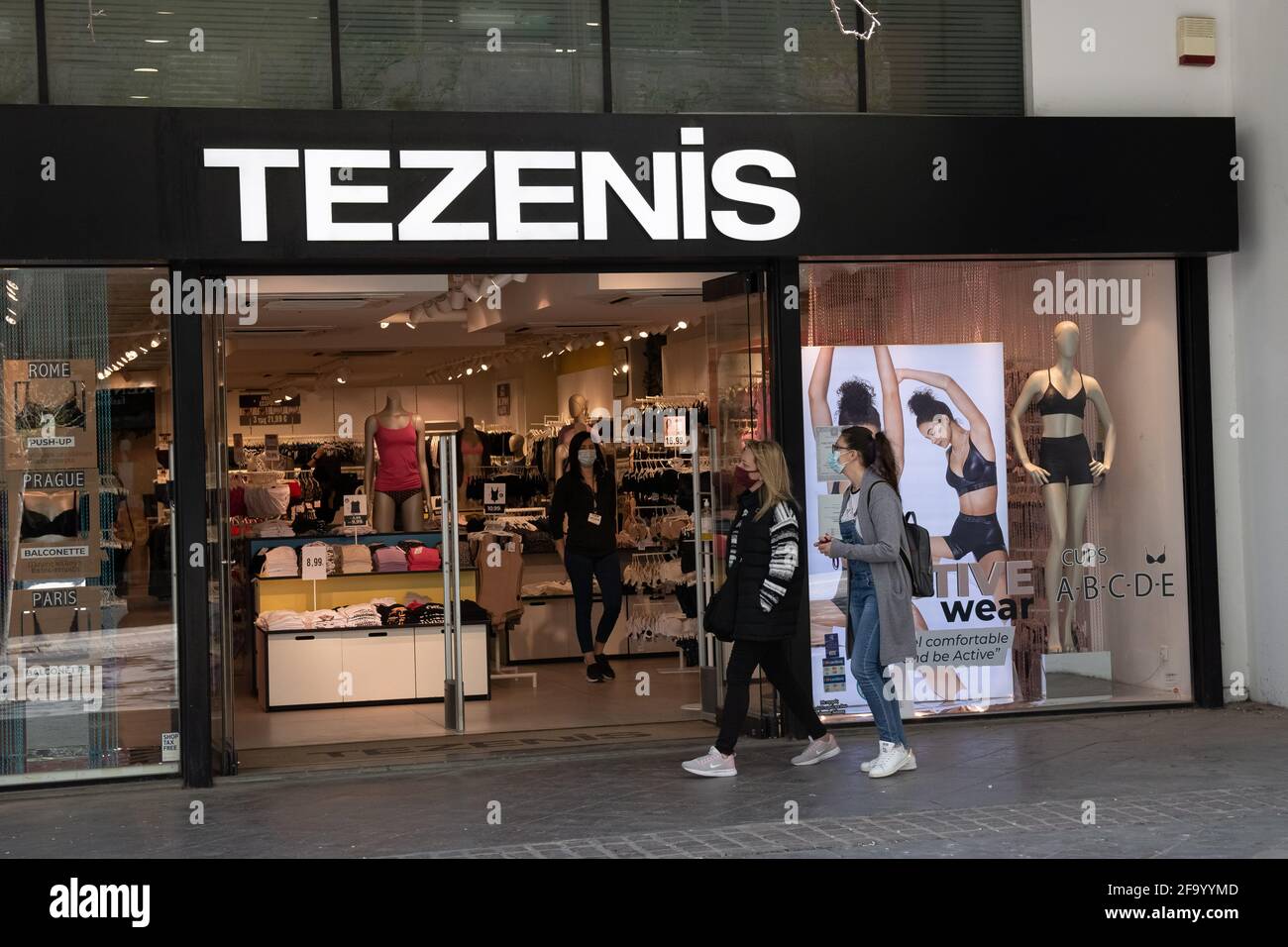 Athens, Greece. 21st Apr, 2021. The Tezenis store at Ermou street close to  Syntagma square. (Photo by Nikolas Joao Kokovlis/SOPA Images/Sipa USA)  Credit: Sipa USA/Alamy Live News Stock Photo - Alamy