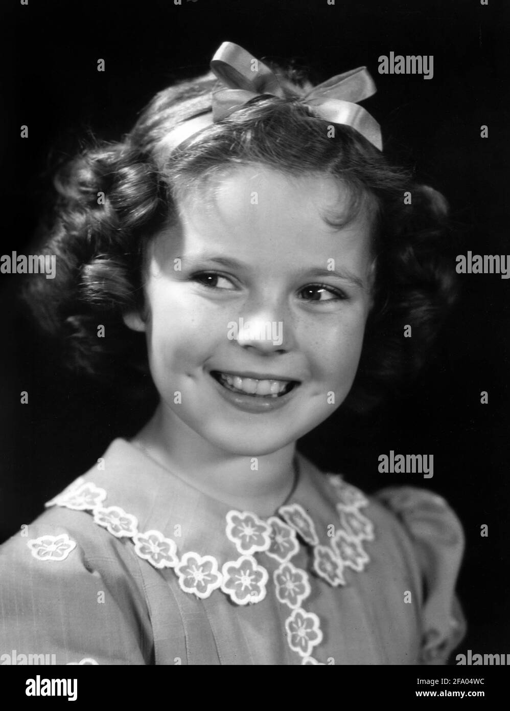 Shirley Temple. Portrait of the American child actress, Shirley Temple (1928-2014) by Harry Warnecke and Lee Elkins, 1938 Stock Photo