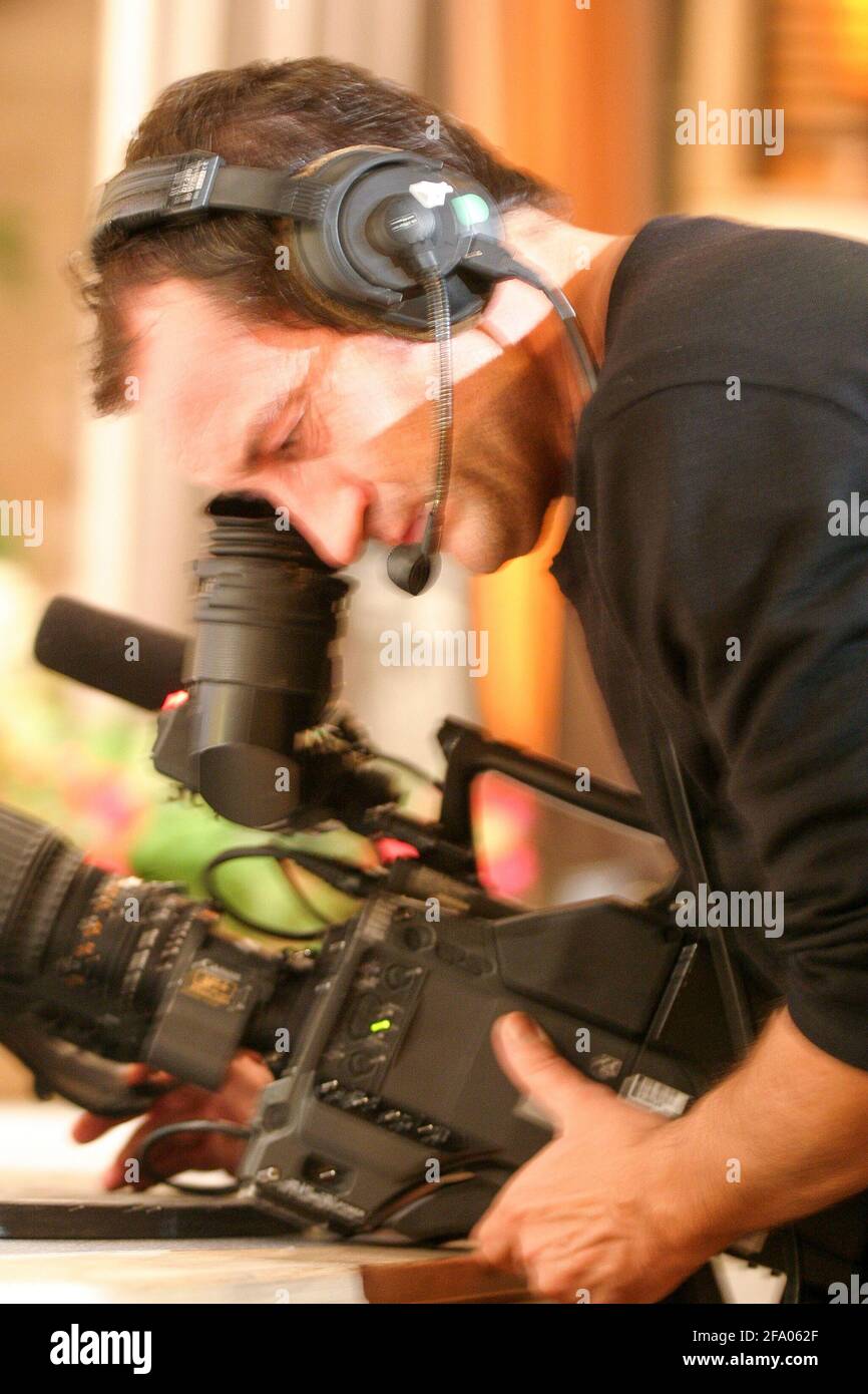 Tv france hi-res stock photography and images - Alamy