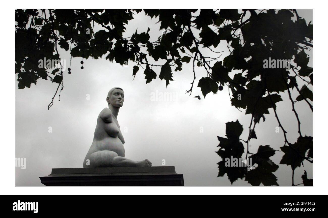 Marc Quinn's ALISON LAPPER PREGNANT installed on Trafalgar Square Fouth