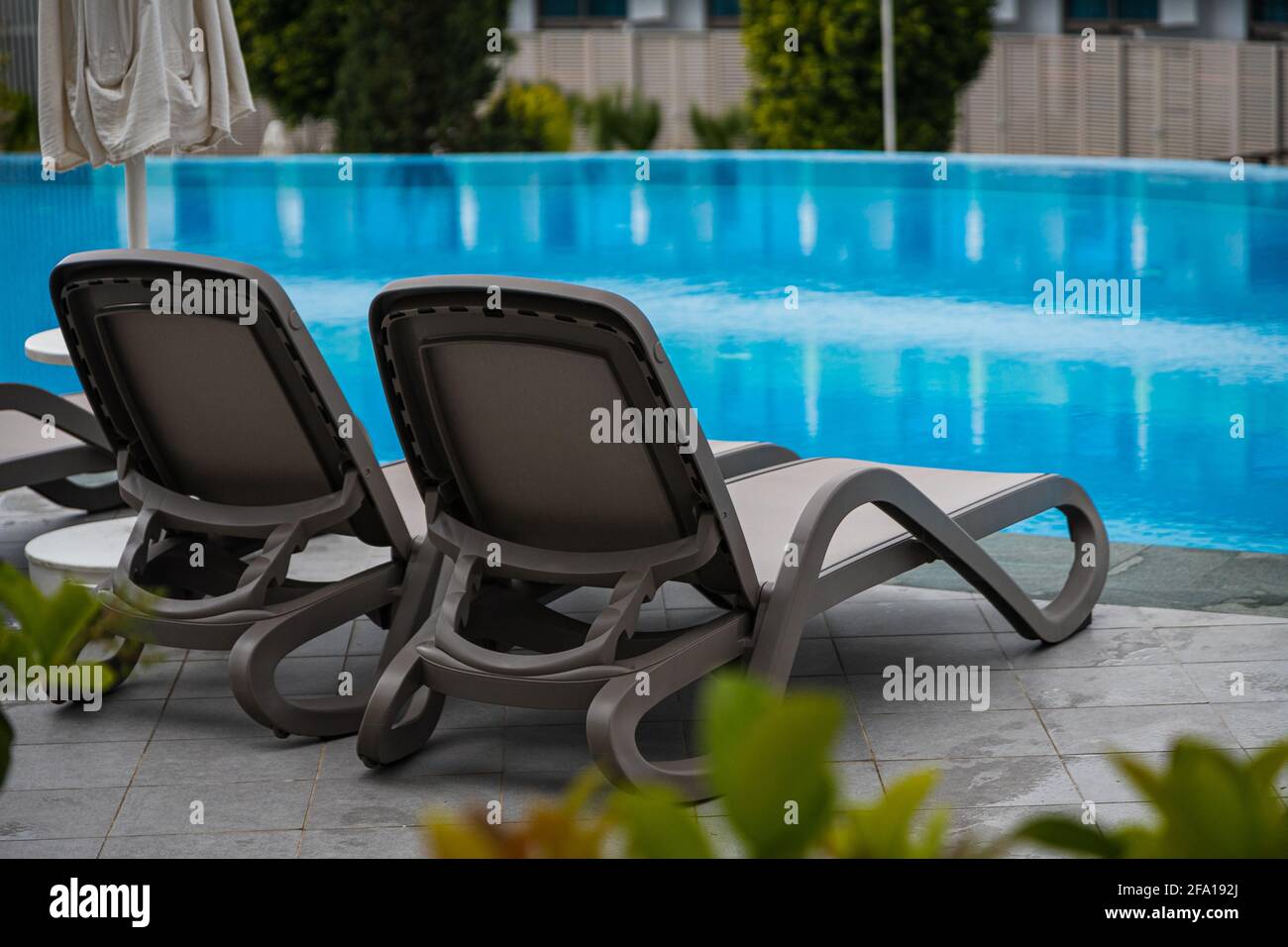 Comfortable loungers hotsell