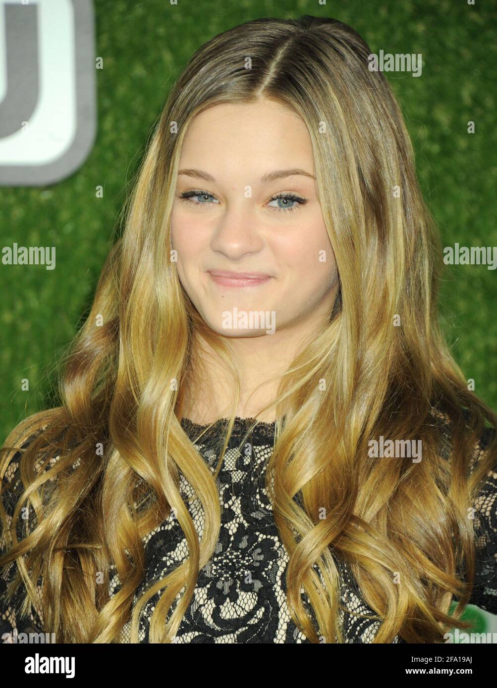 Lizzy Greene on the green carpet during the 2016 World Dog Awards, held at Barker Hanger in Santa Monica, California, Saturday, January 9, 2016.  Photo by Jennifer Graylock-Graylock.com 917-519-7666 Stock Photo