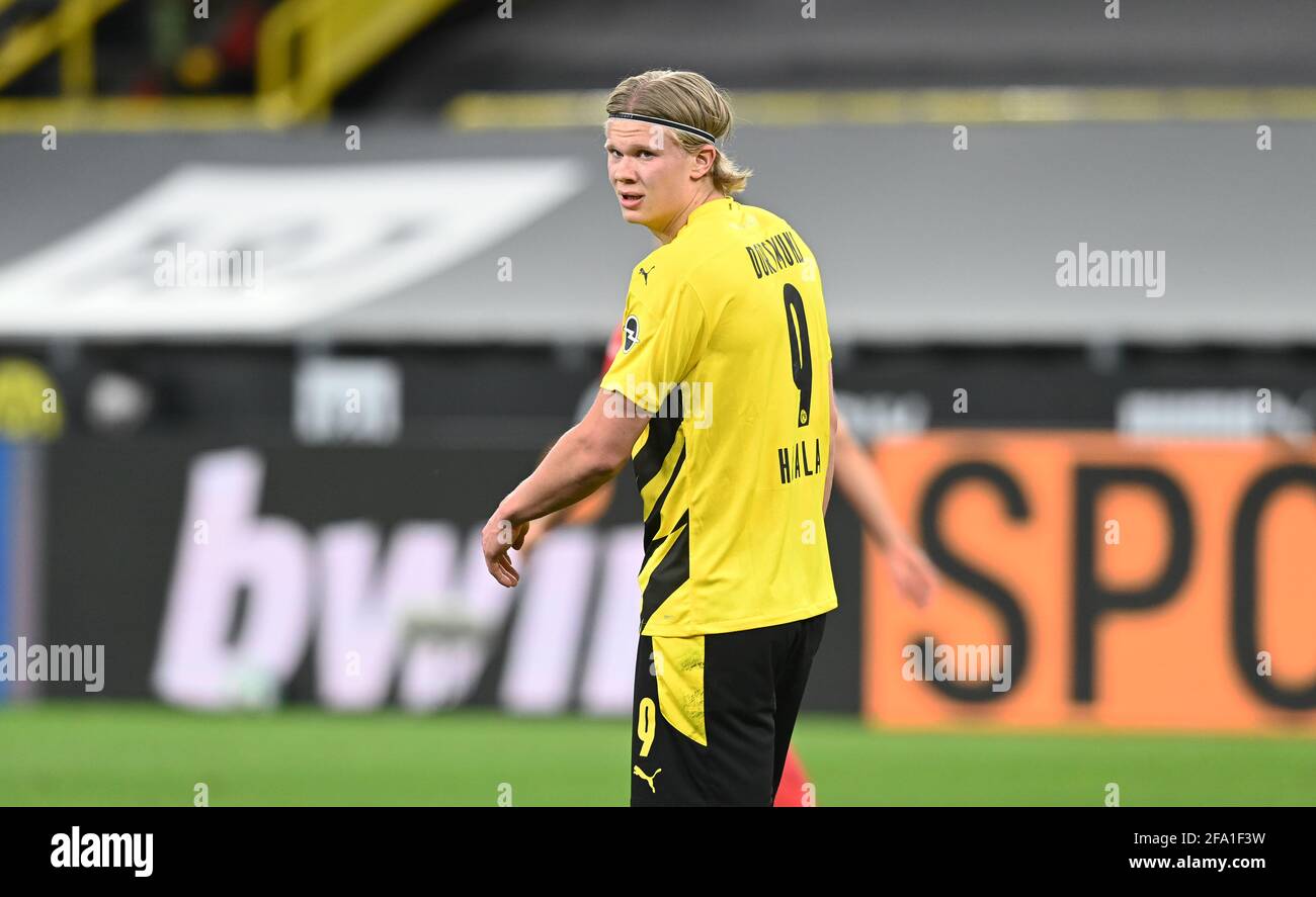 v. l. Erling Haaland (Borussia Dortmund)  Fussball, Herren, Saison 2020/2021, 1. Bundesliga (30. Spieltag), Borussia Dortmund - 1. FC Union Berlin, 21 Stock Photo