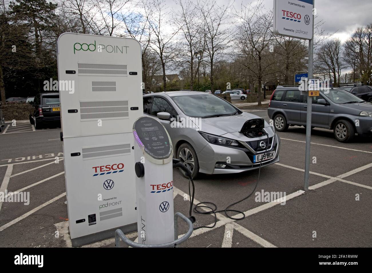 Nissan Leaf charging Stock Photo Alamy
