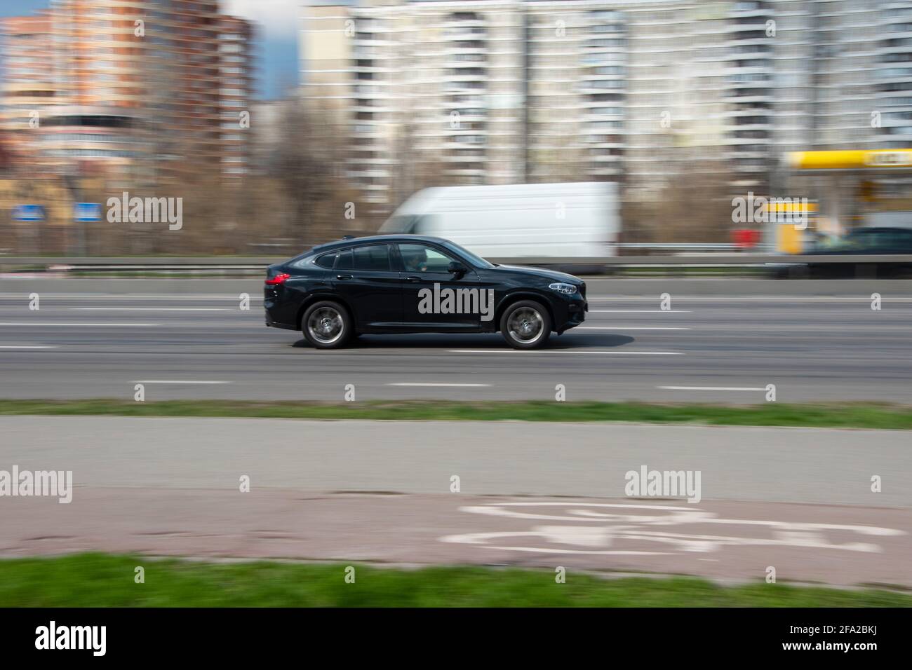Bmw e84 hi-res stock photography and images - Alamy