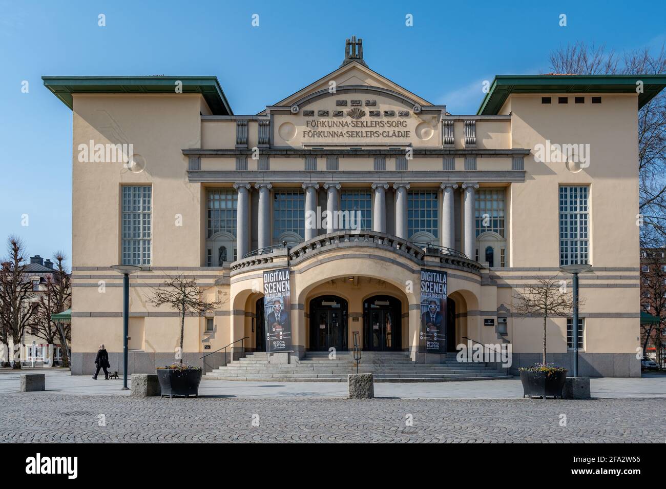 Regional drama theater in hi res stock photography and images Alamy