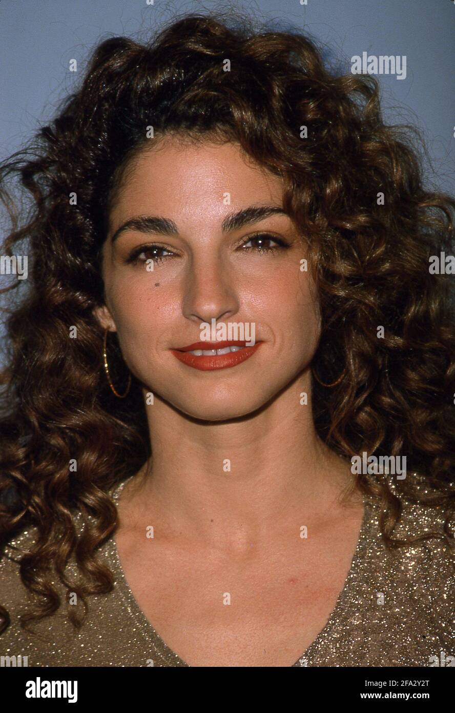 Gloria Estefan  at the 31st Annual Grammy Awards were held on February 22, 1989, at Shrine Auditorium, Los Angeles Credit: Ralph Dominguez/MediaPunch Stock Photo