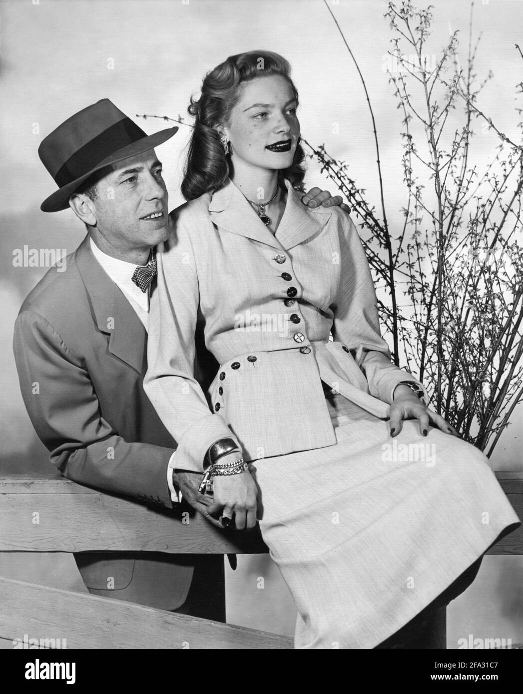 Humphrey bogart portrait with lauren bacall hires stock photography