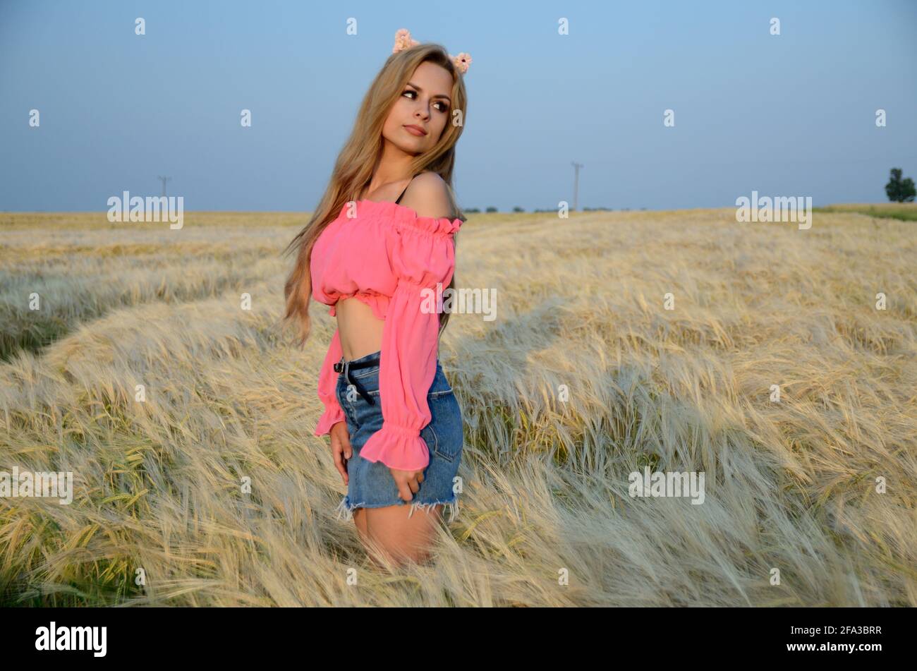 Pretty woman wearing short skirt hi-res stock photography and images ...