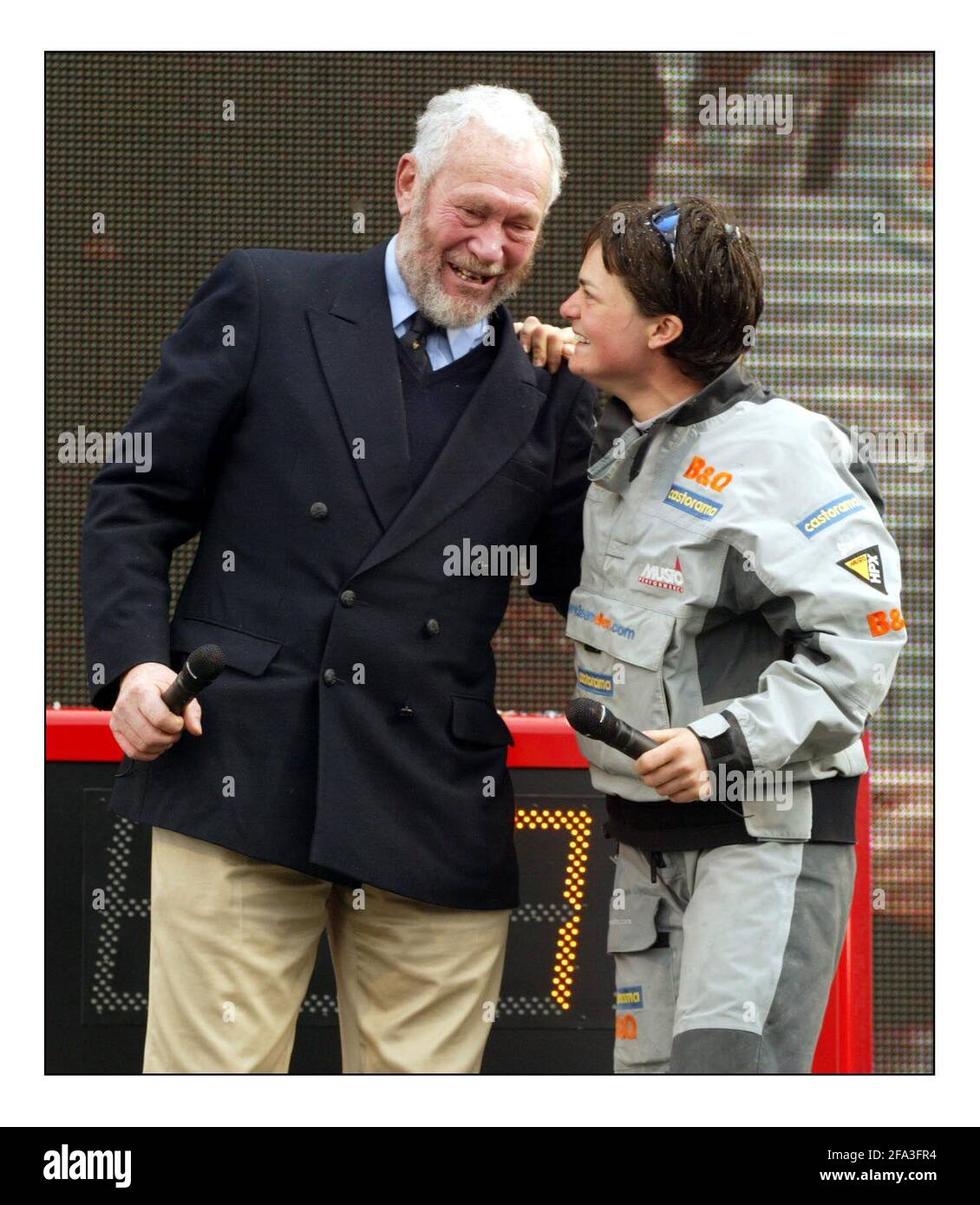 ellen-macarthur-arrives-in-falmouth-after-breaking-the-round-the-world