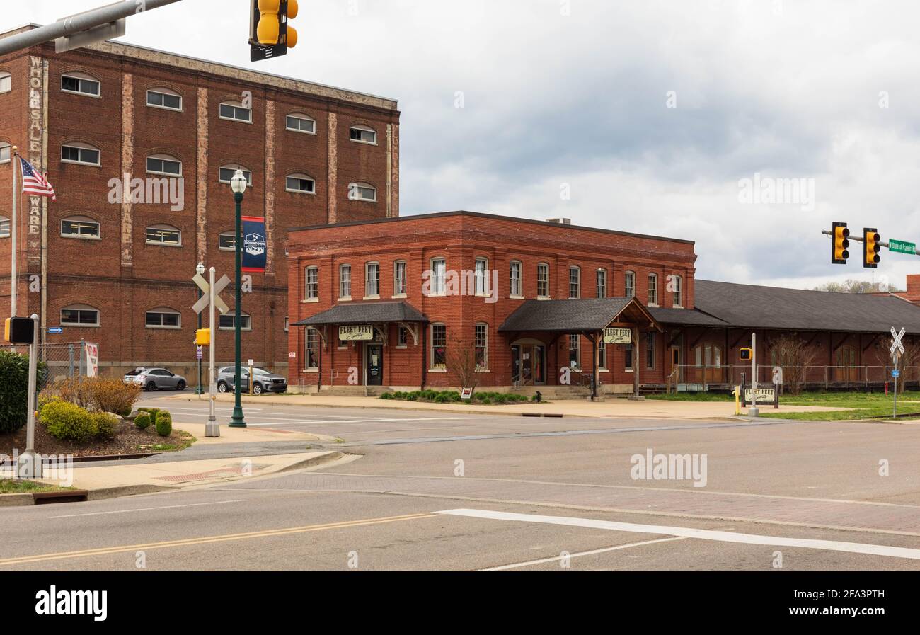 JOHNSON CITY TN USA 10 APRIL 2021 The Fleet Feet Sports store occupies a former train depot on Buffalo Street in downtown Stock Photo Alamy