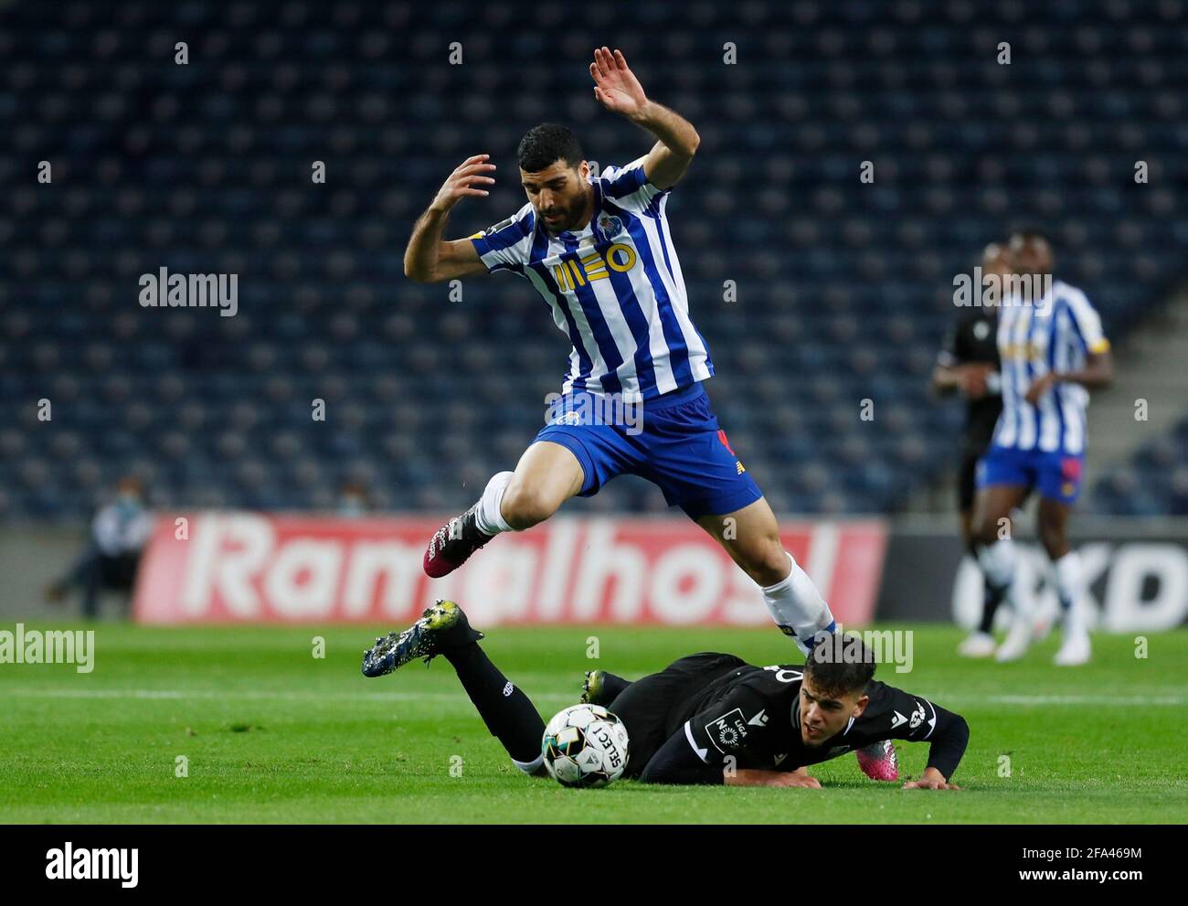 Soccer Football - Primeira Liga - FC Porto v Vitoria Guimaraes - Estadio do  Dragao, Porto, Portugal - April 22,