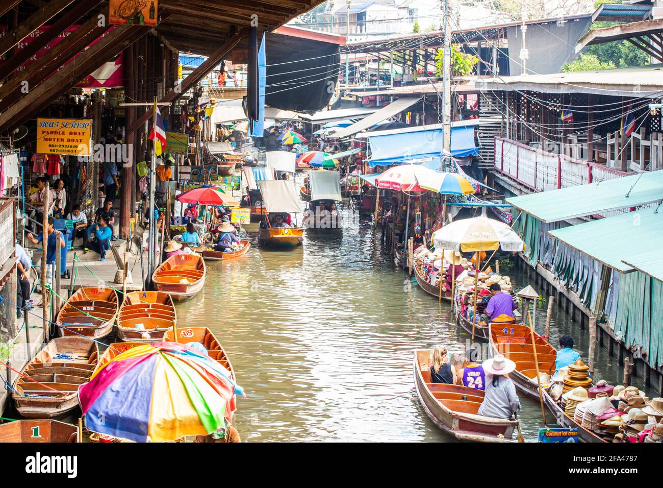 Woman In Boat Floating Market Hi res Stock Photography And Images Alamy woman-in-boat-floating-market-hi-res-stock-photography-and-images-alamy
