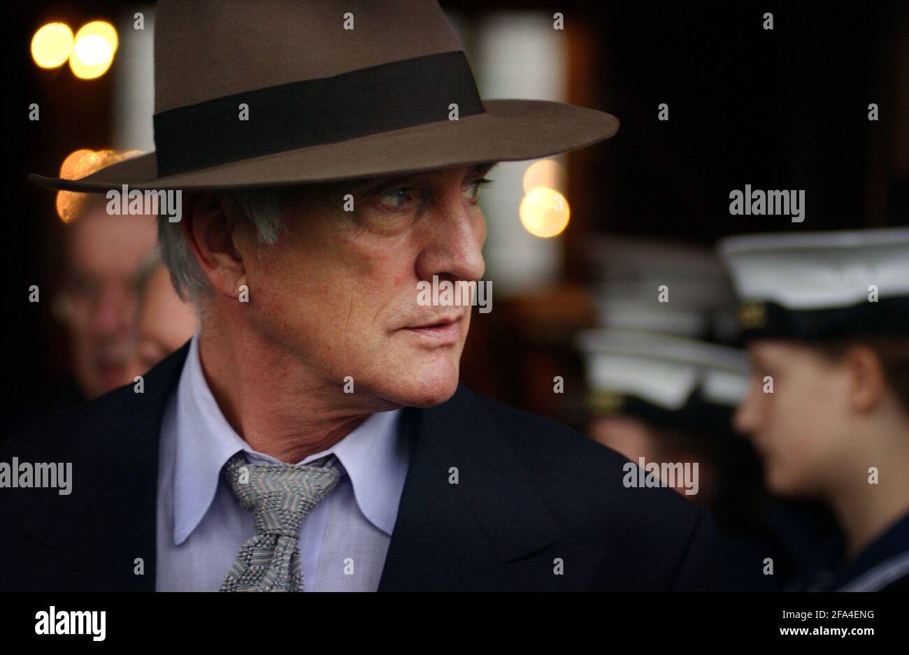 TERENCE STAMP AT A MEMORIAL SERVICE FOR PETER USTINOV AT ST MARTIN IN THE FIELDS.18/11/04 PILSTON Stock Photo