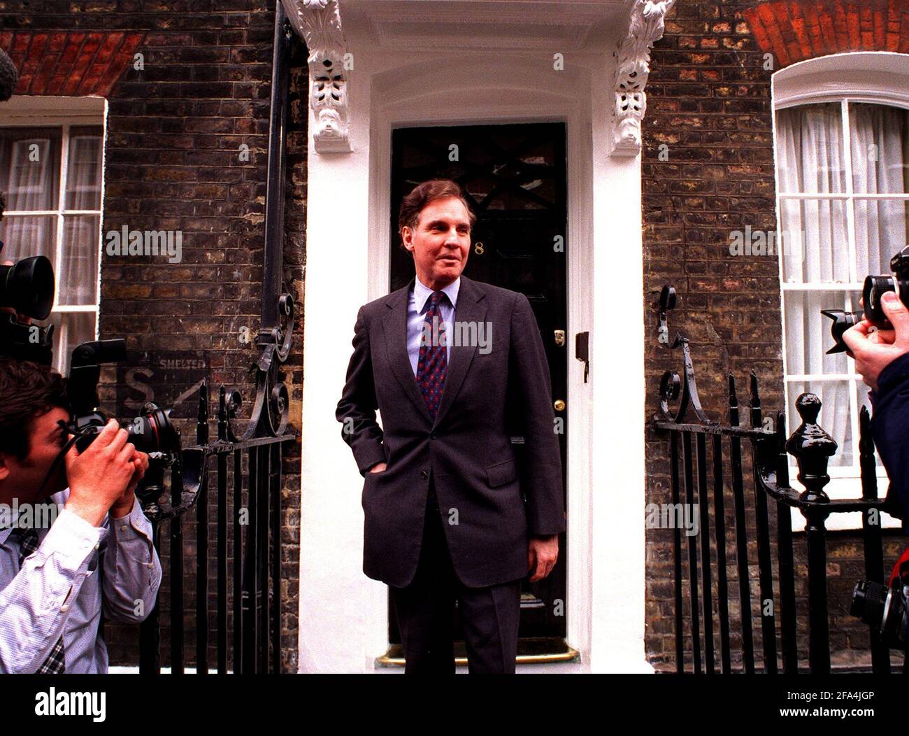 1998aitken hires stock photography and images Alamy