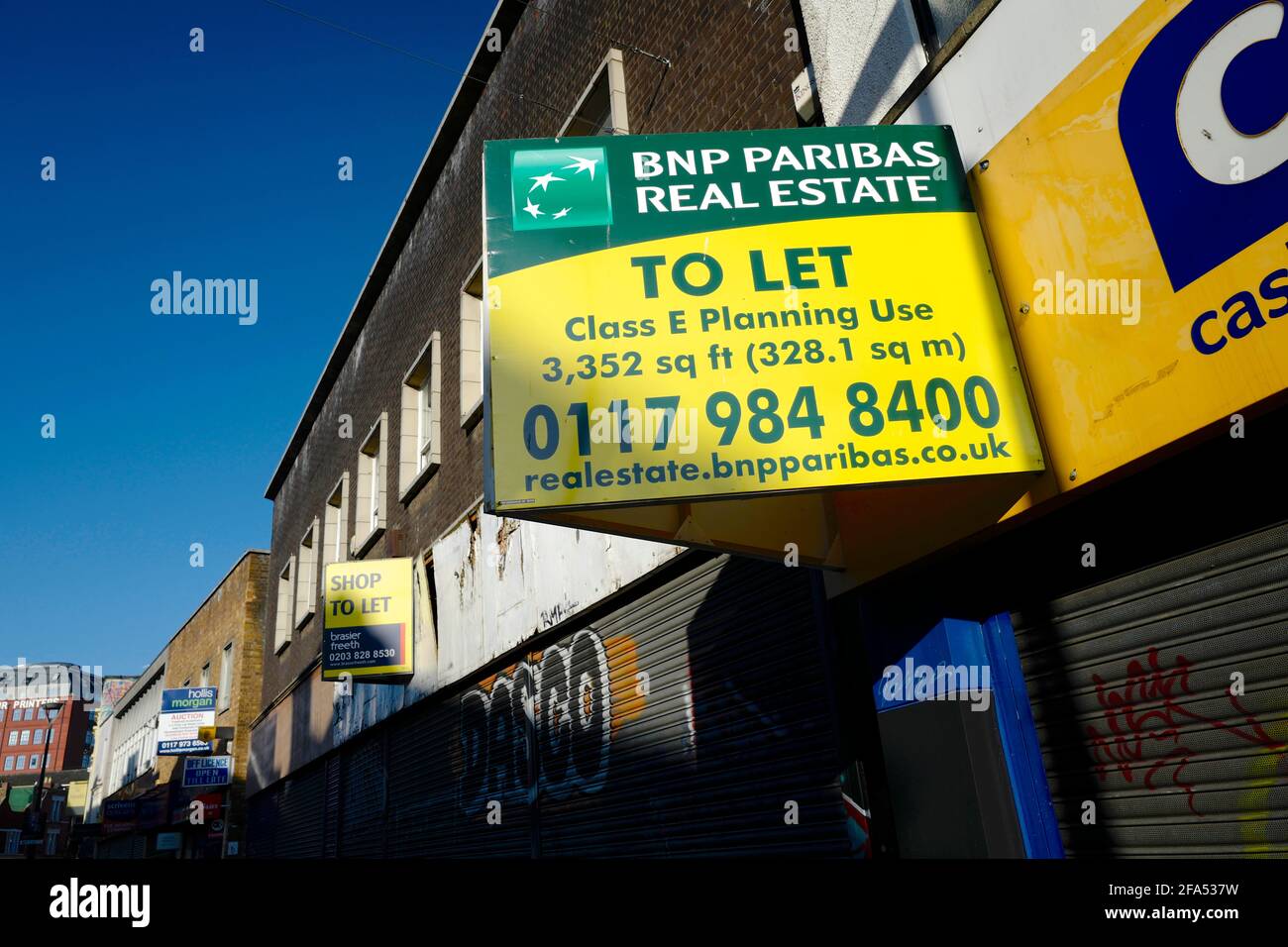 Retail premises to let UK Stock Photo Alamy