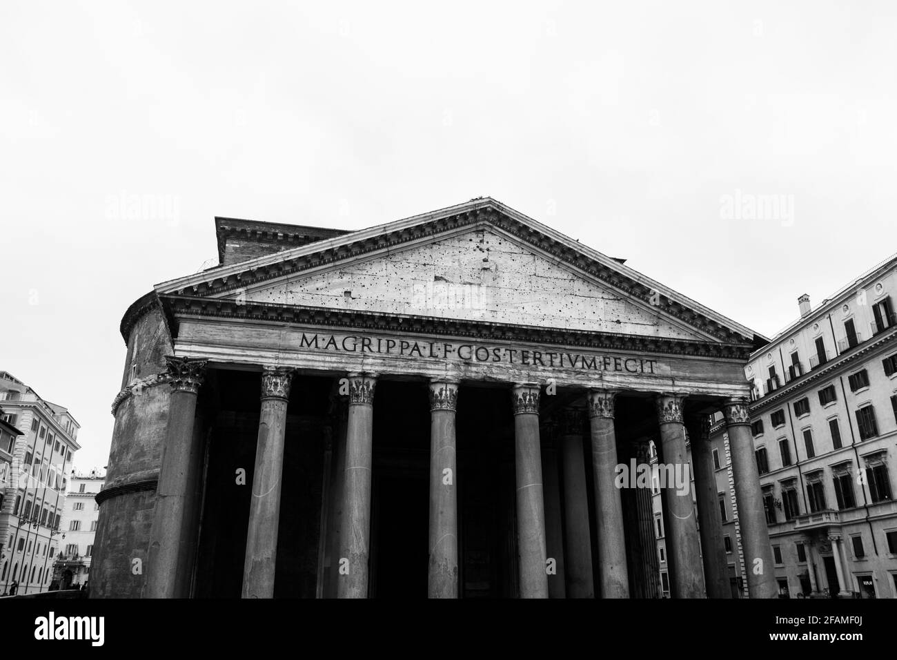 ROMA, ITALY - Apr 11, 2021: A dramatic photo of the Pantheon, Rome Stock Photo